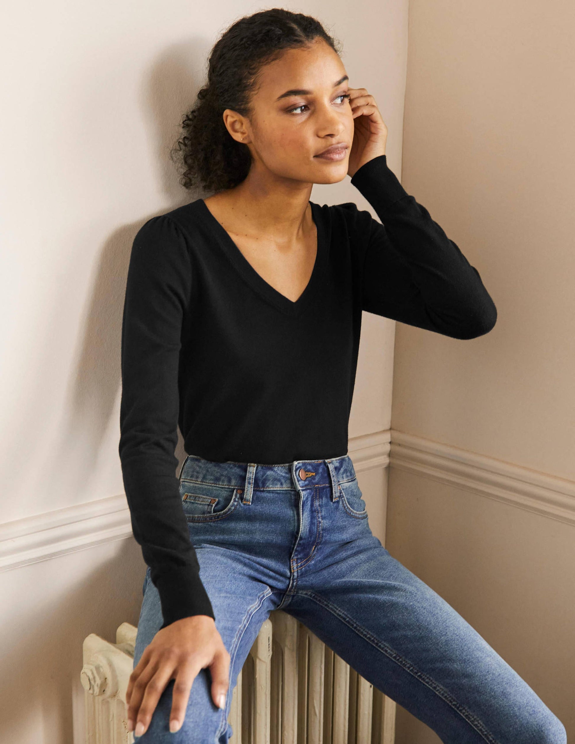 Cotton V-Neck Jumper-Black-5