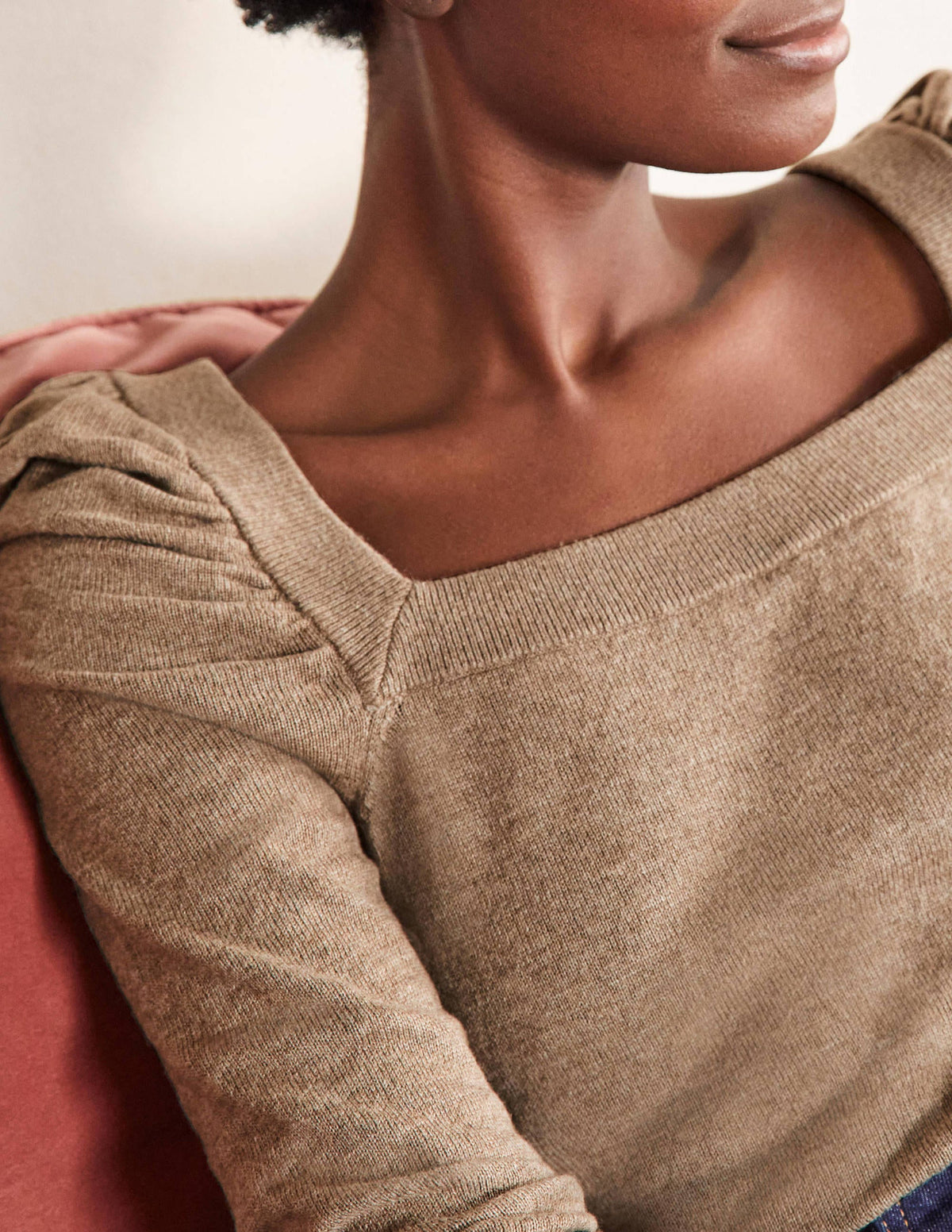 Pullover mit eckigem Ausschnitt und Puffärmeln-Dunkles Nerzbraun Melange-2