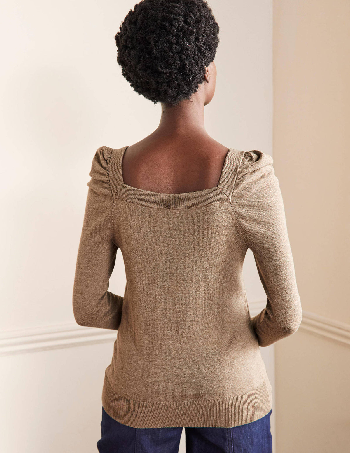 Pullover mit eckigem Ausschnitt und Puffärmeln-Dunkles Nerzbraun Melange - Image 3