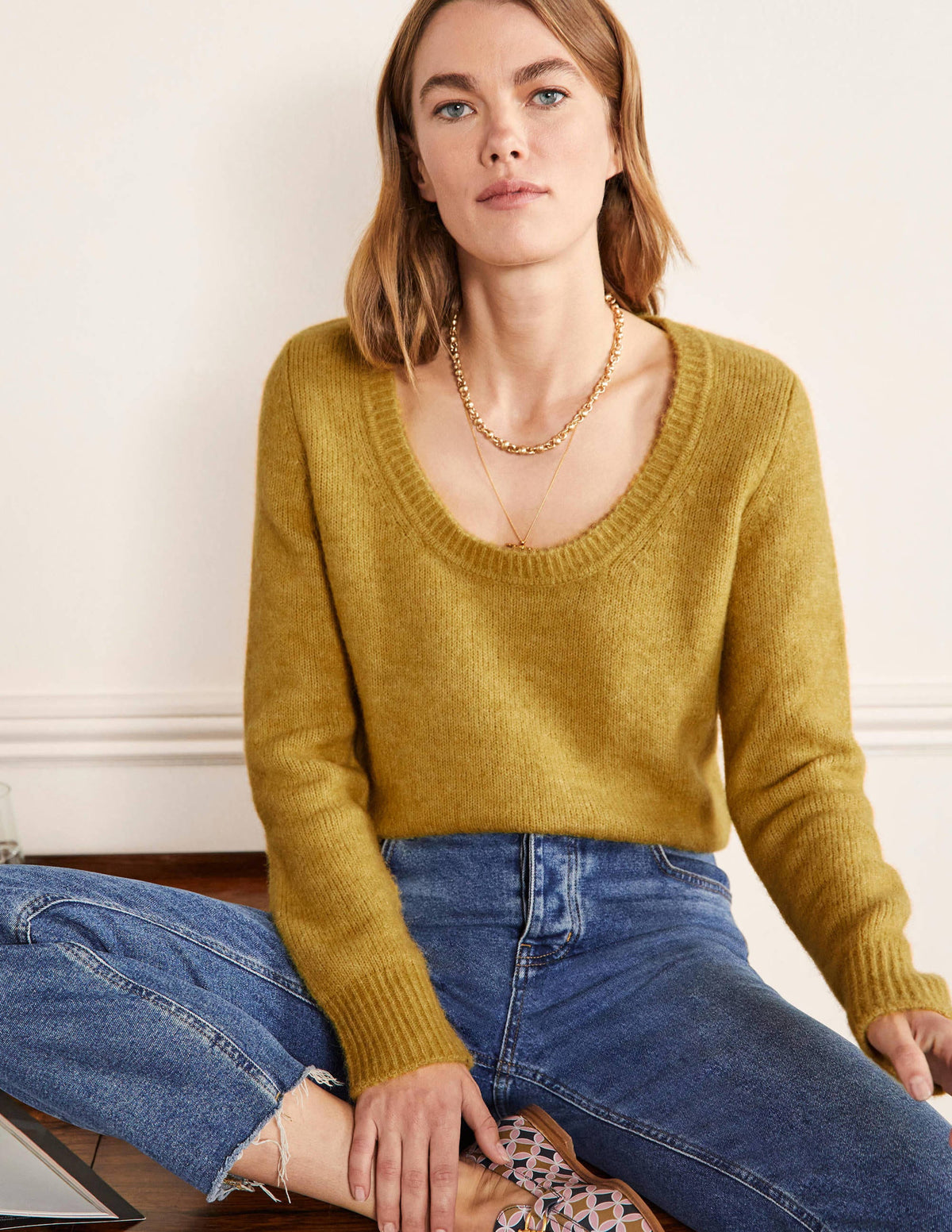 Flauschiger Pullover mit Rundhalsausschnitt-Olivenölgrün - Image 1