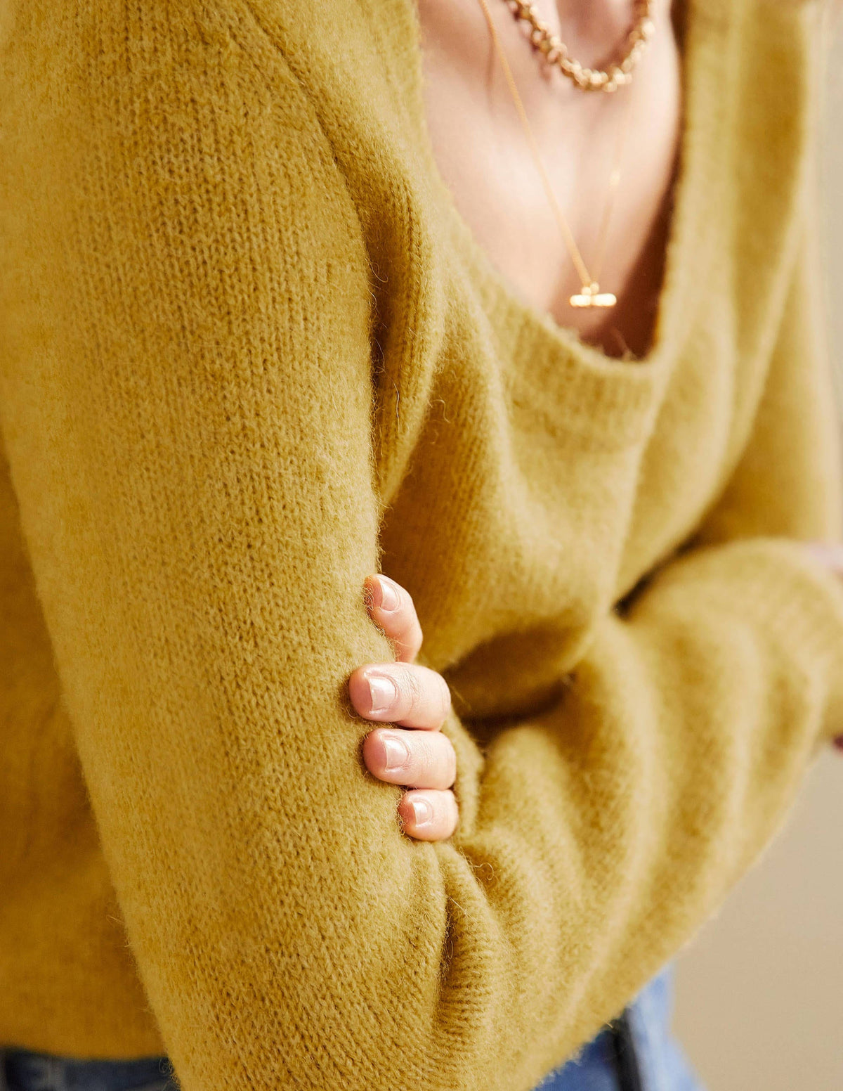 Flauschiger Pullover mit Rundhalsausschnitt-Olivenölgrün - Image 2