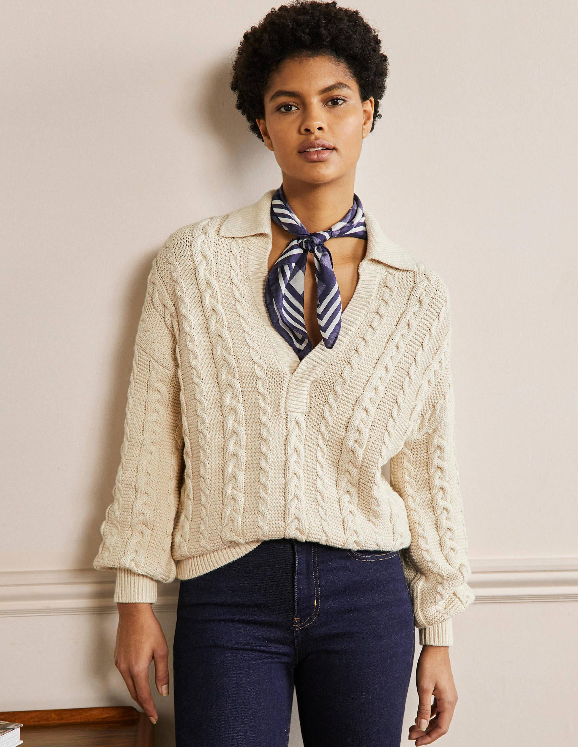 Henley-Pullover mit Zopfstrickmuster-Lammfell-1