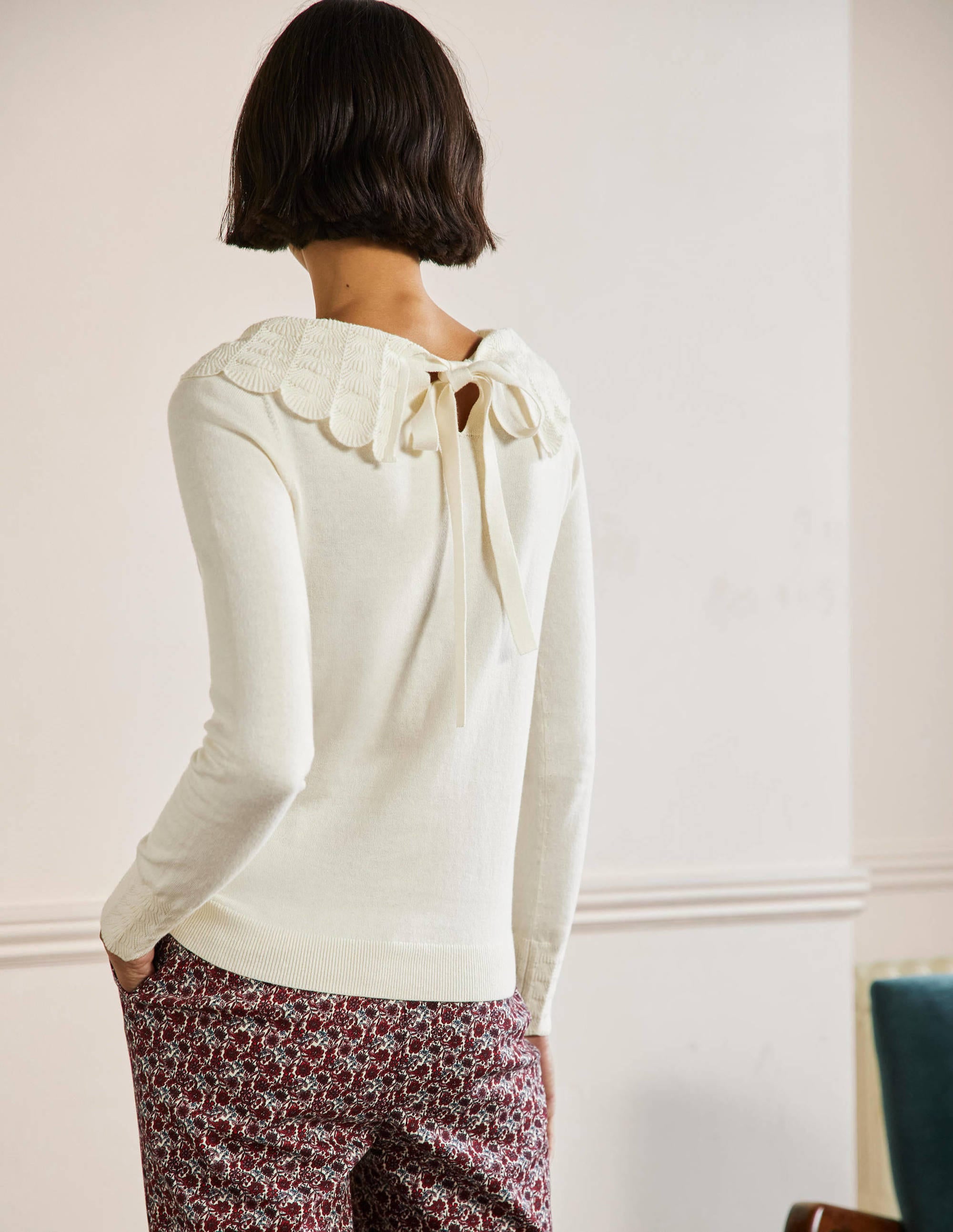 Tie Back Collar Jumper-Ivory - Image 3