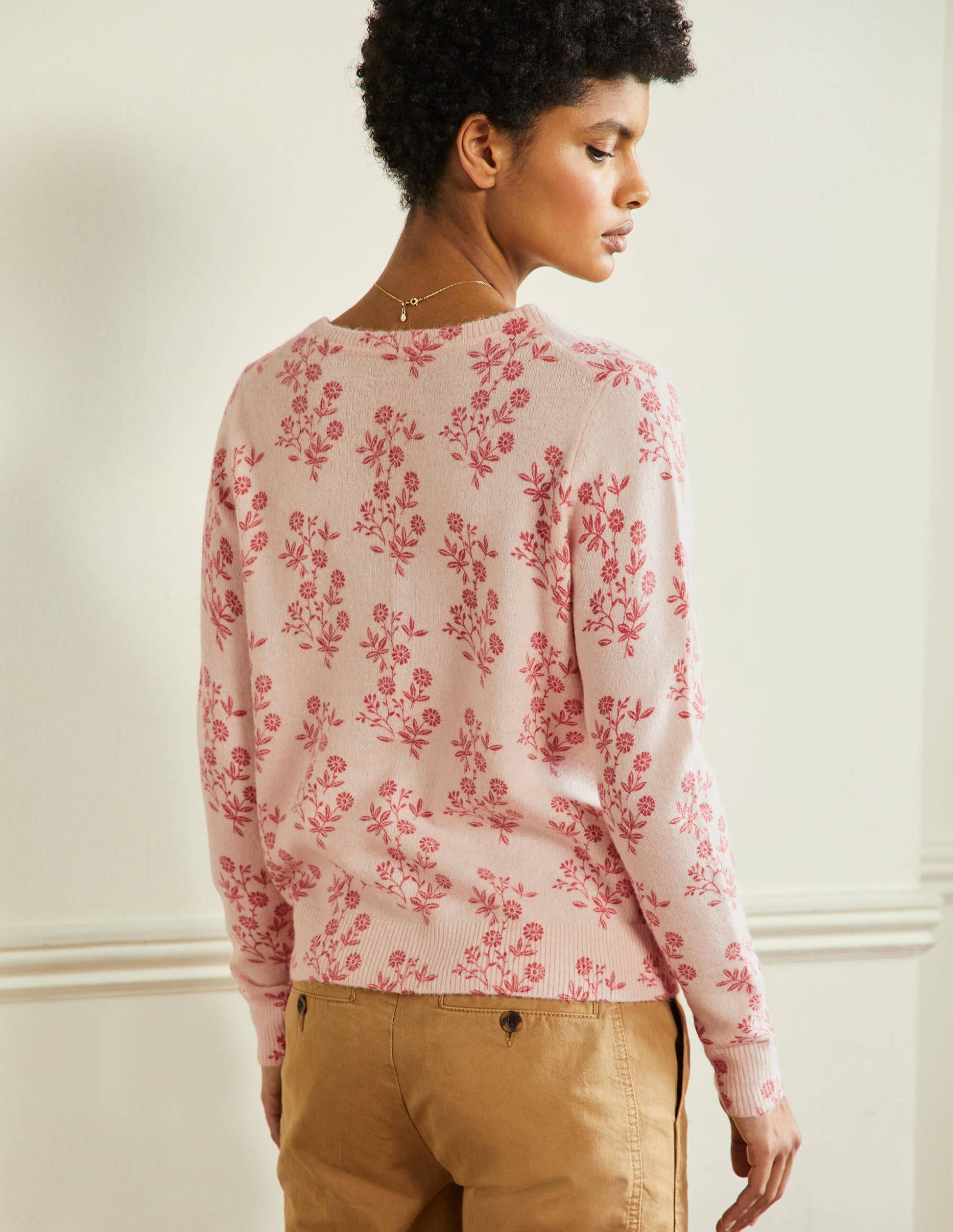 Anita Gemusterter flauschiger Cardigan-Milchshake, Gruppierte Blätter-3