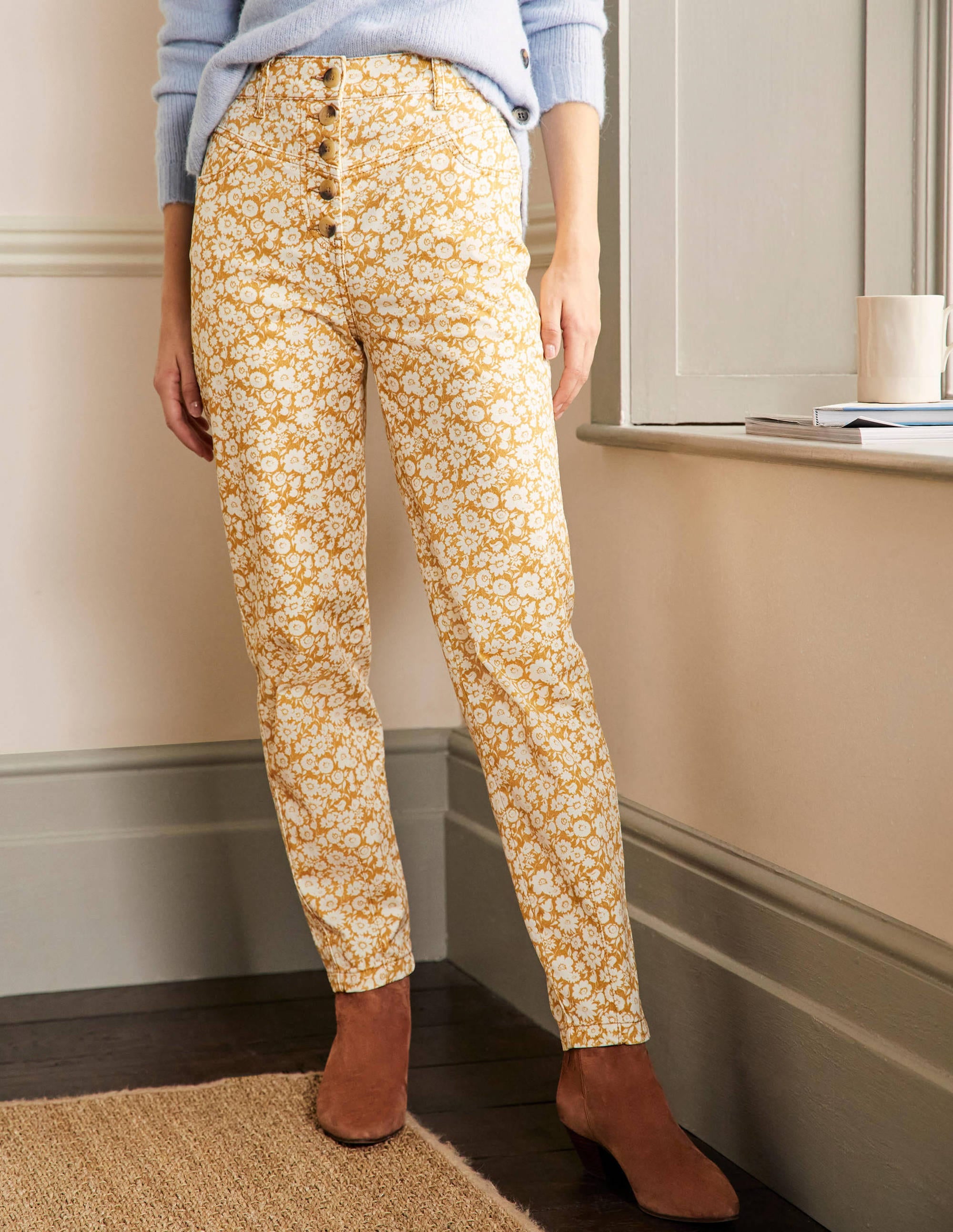 Tapered Chino Trousers-Brioche, Elegant Bloom - Image 4