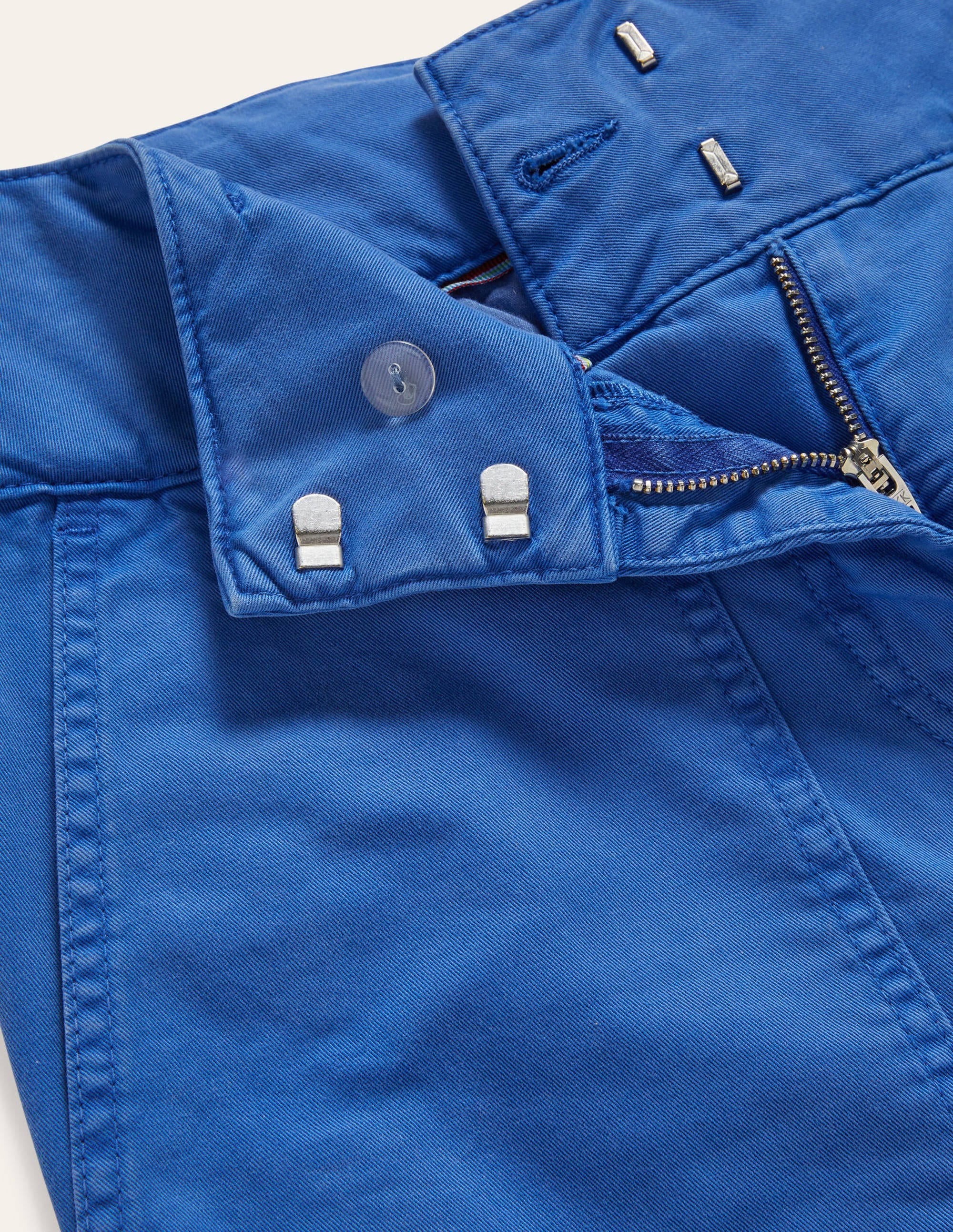 Chinohose mit Gürtel-Meeresblau - Image 6