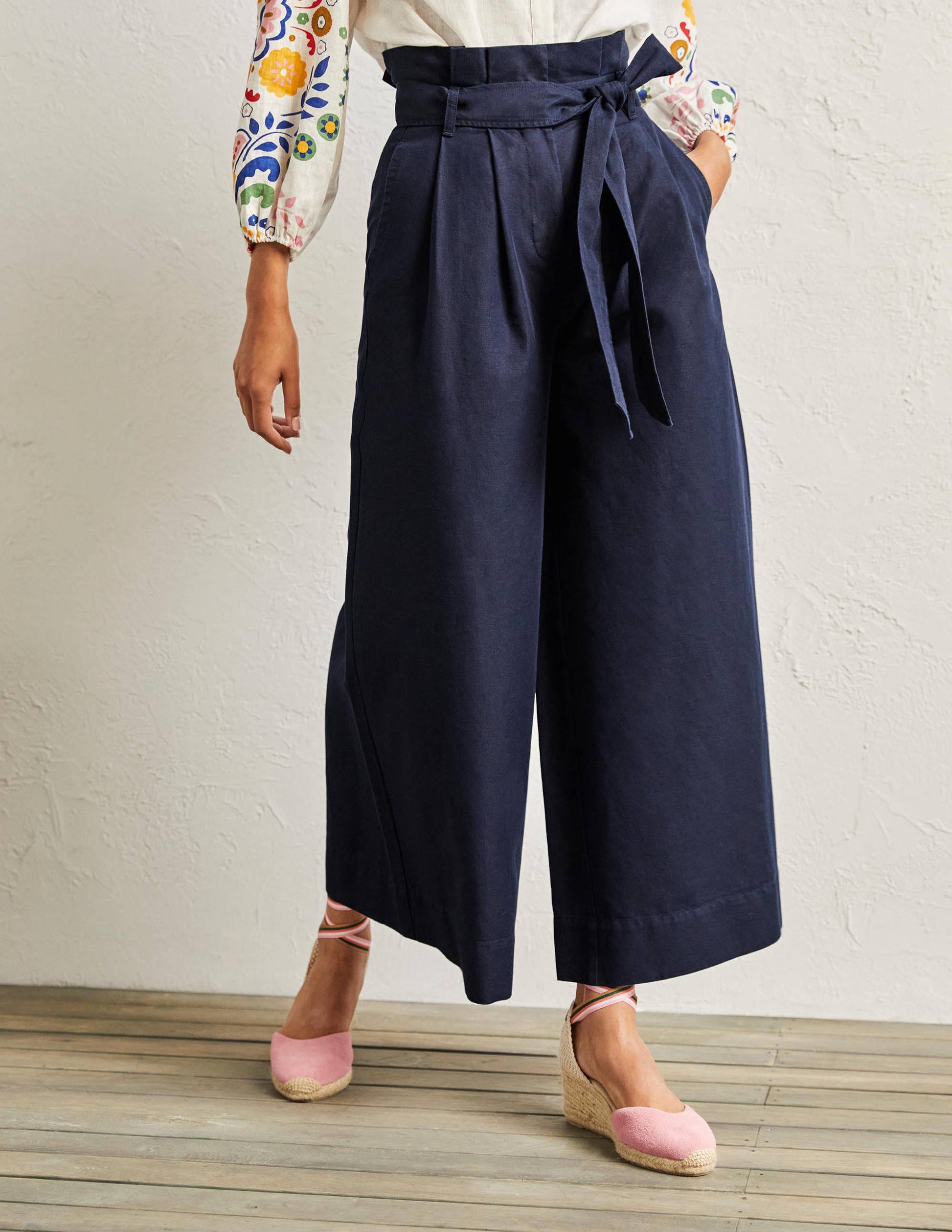 Culotte aus einer Leinenmischung mit weitem Bein-Marineblau-4