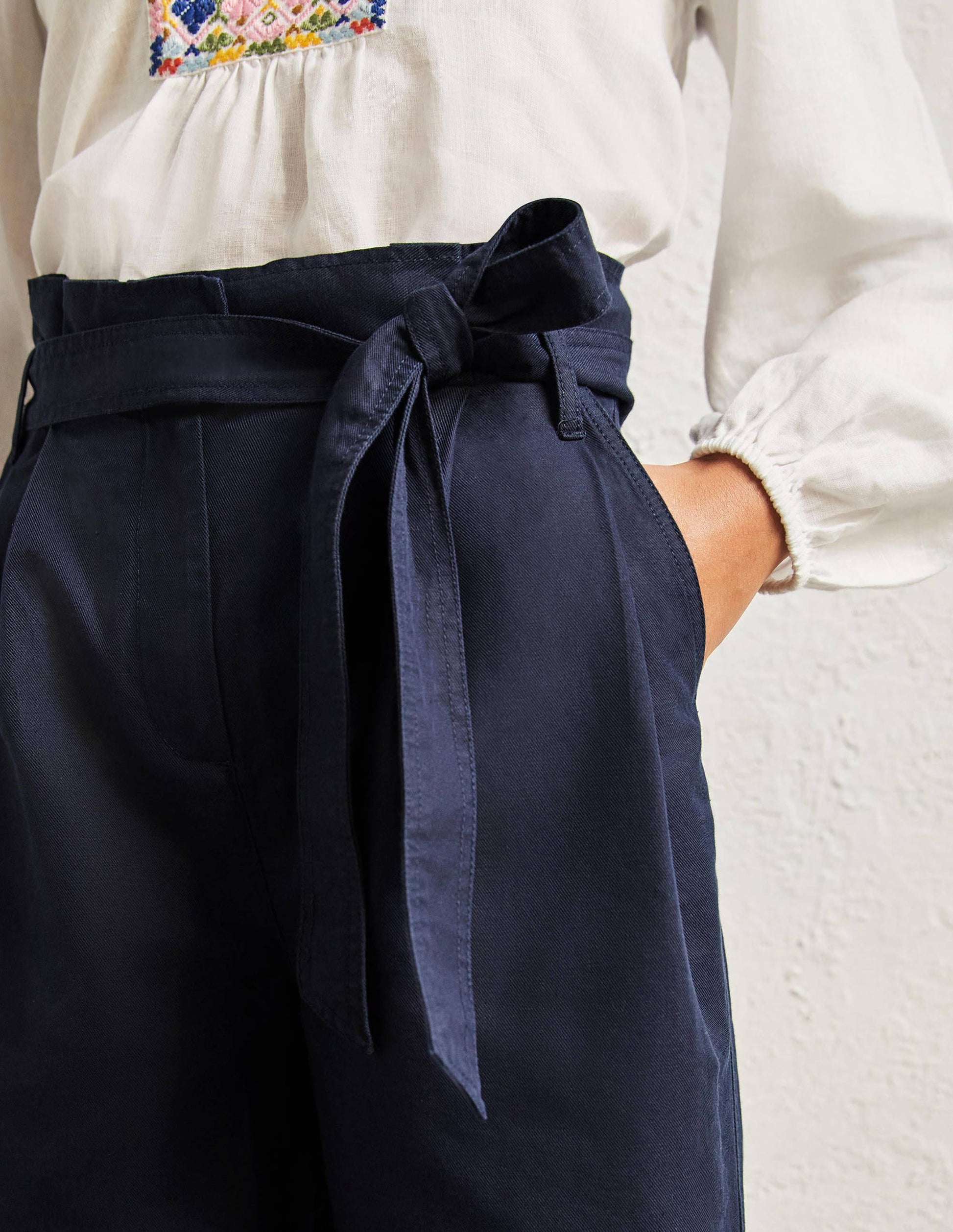 Paperbag-Shorts mit hoher Taille-Marineblau-2