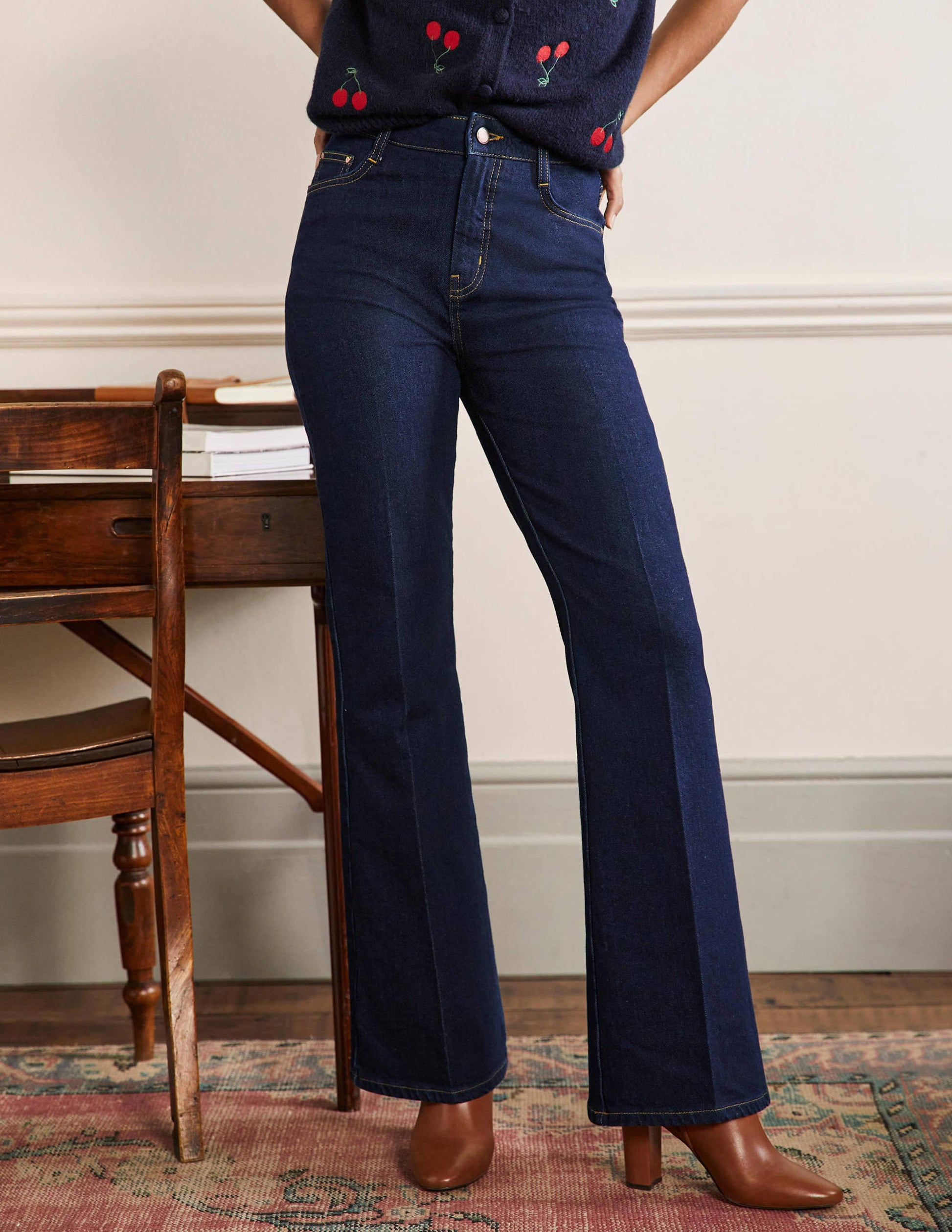 Antonia Elegante Jeans mit Schlag-Indigoblau-4