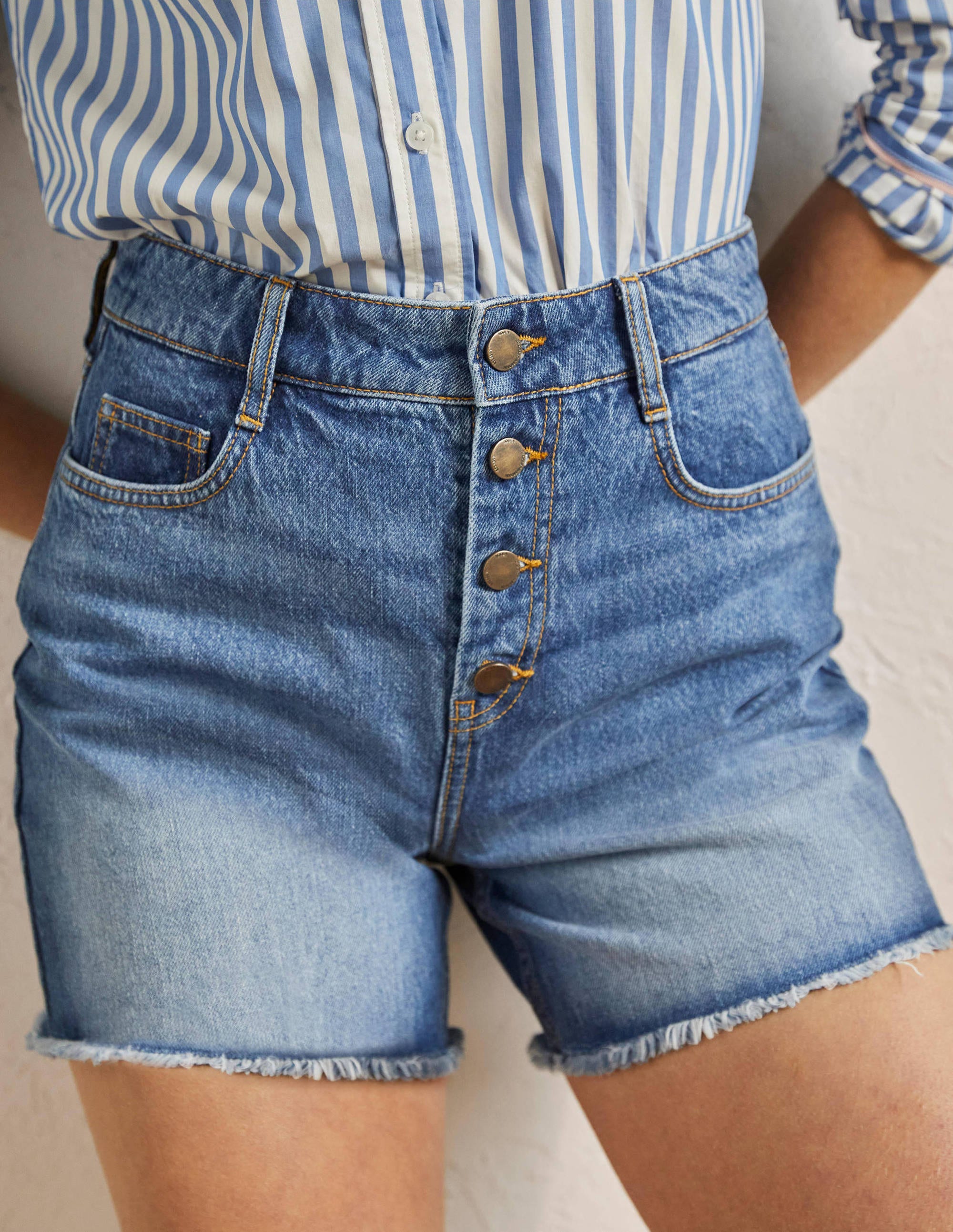 Denimshorts mit Knopfleiste-Helles Vintageblau - Image 4