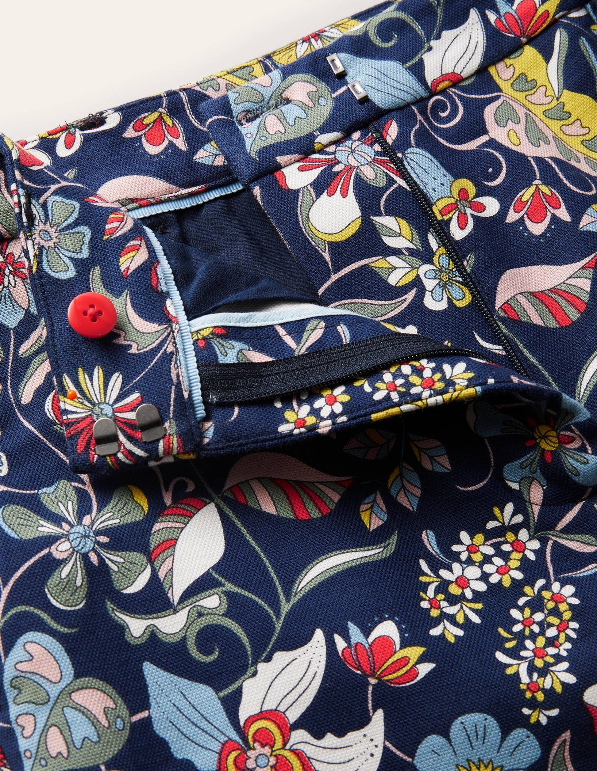 Carrie Gemusterte Hose-Französisches Navy, Tropisches Blumenmuster-4