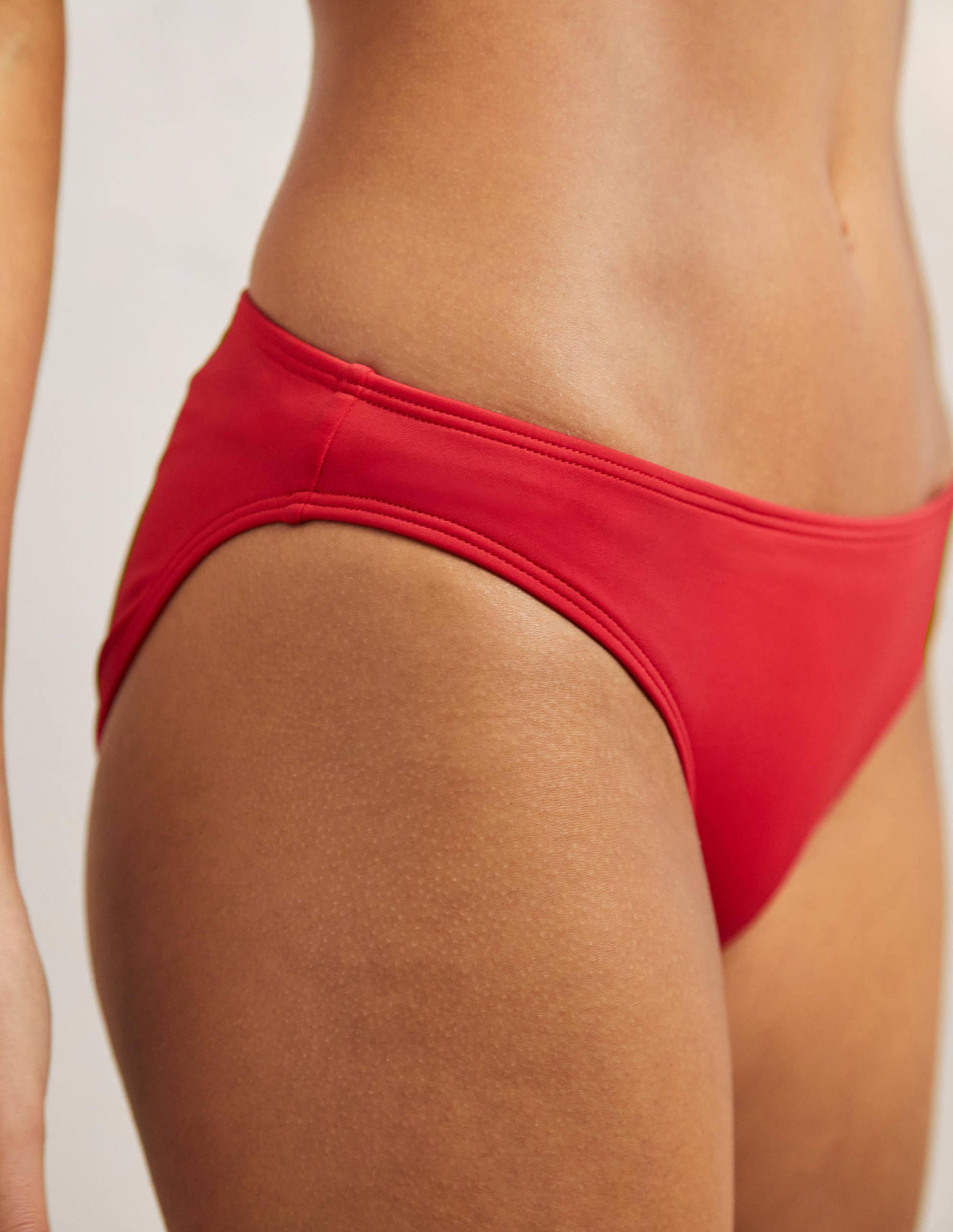 Klassische Bikinihose-Rot - Image 2