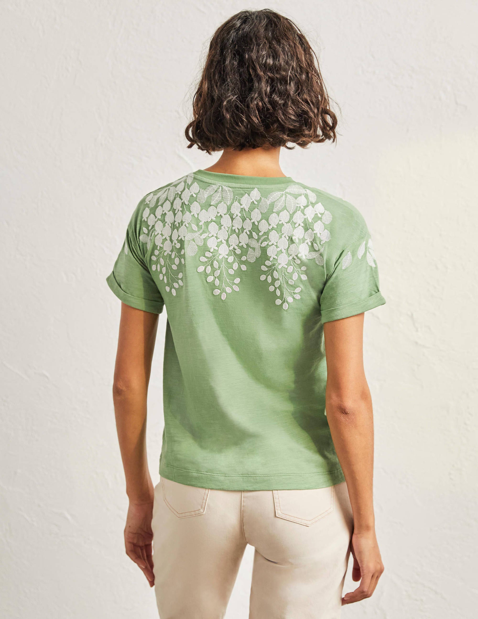 T-shirt avec revers aux manches-Lierre anglais, brodé ivoire - Image 3