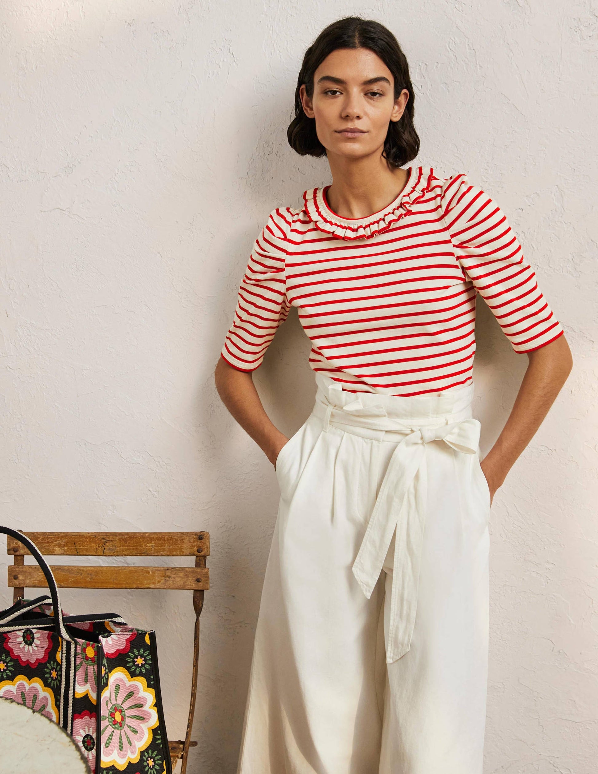 T-Shirt mit Puffärmeln und Rüschenausschnitt-Naturweiß/Rot, Gestreift-1