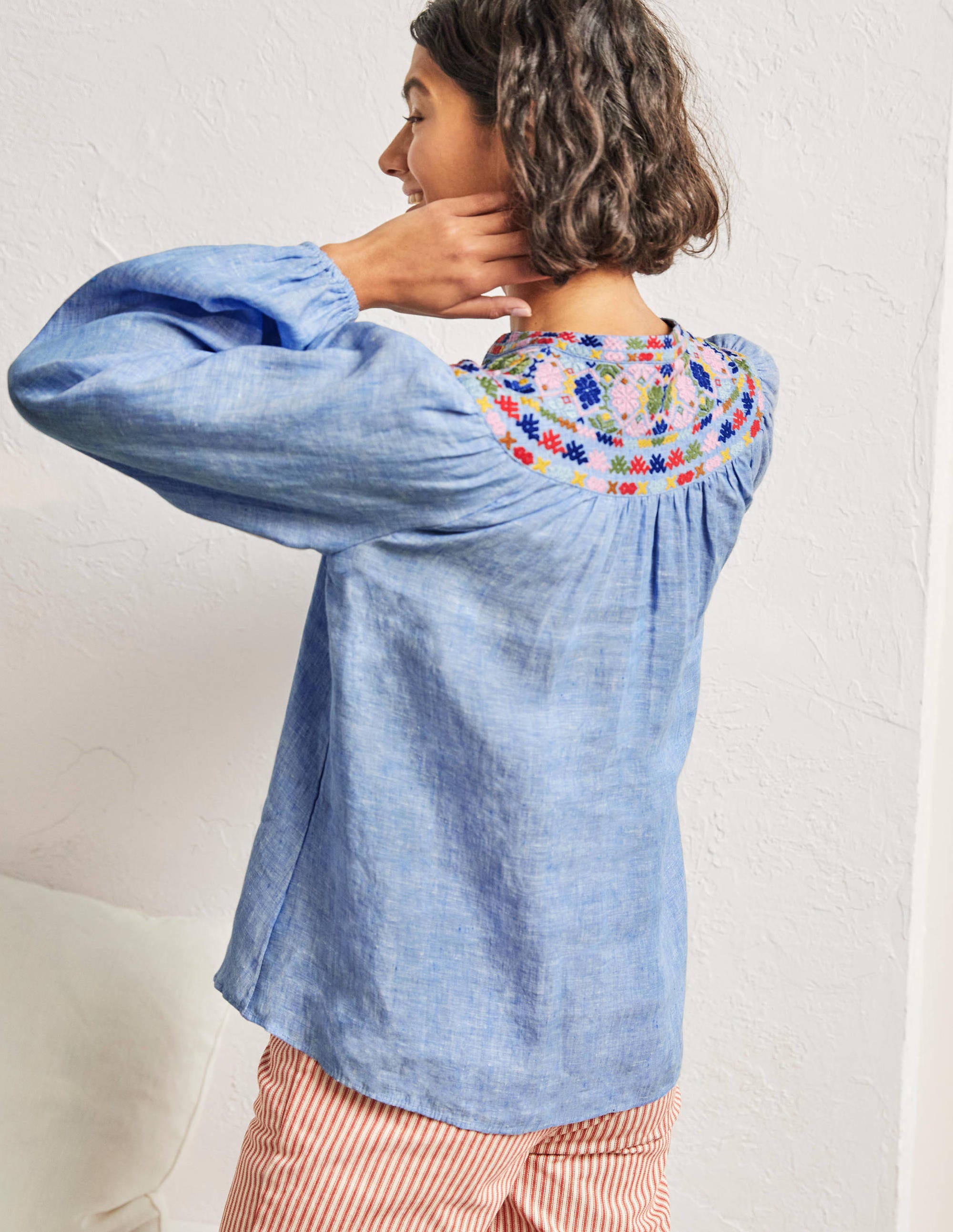 Top brodé en lin-Chambray - Image 3