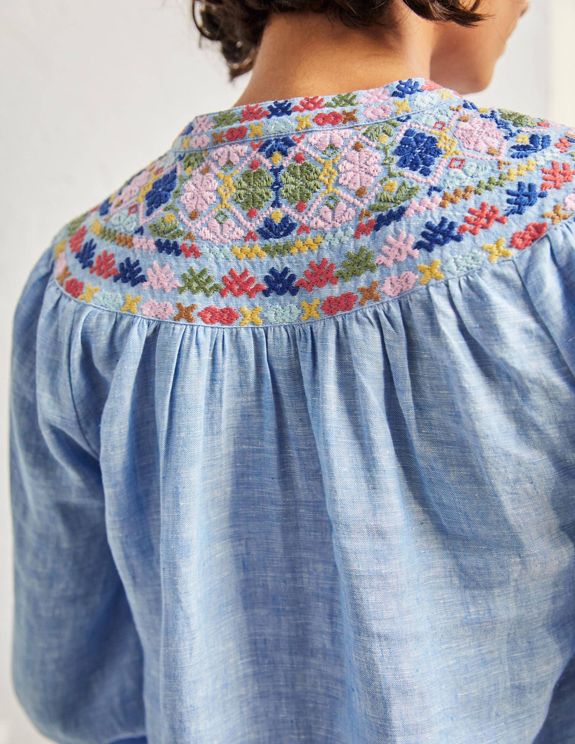 Top brodé en lin-Chambray - Image 4