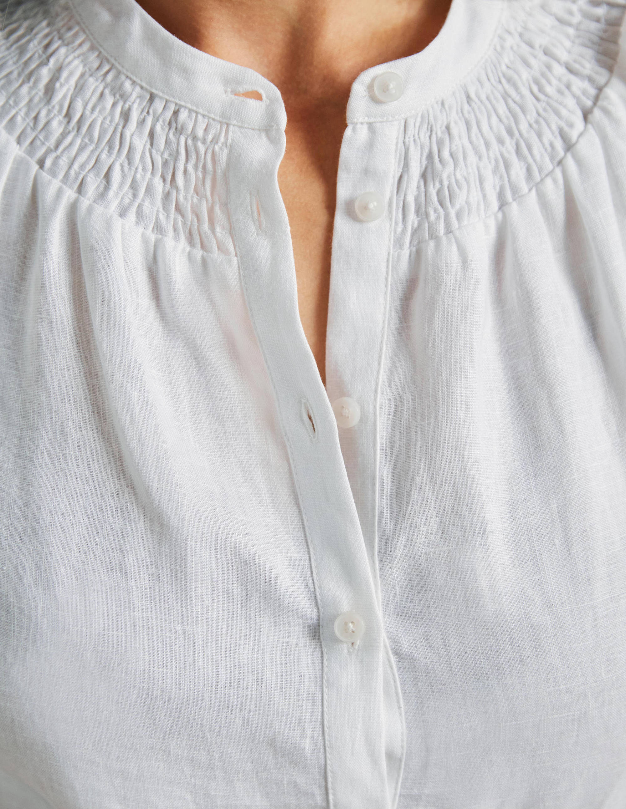 Blouse manches courtes à smocks-Blanc - Image 2