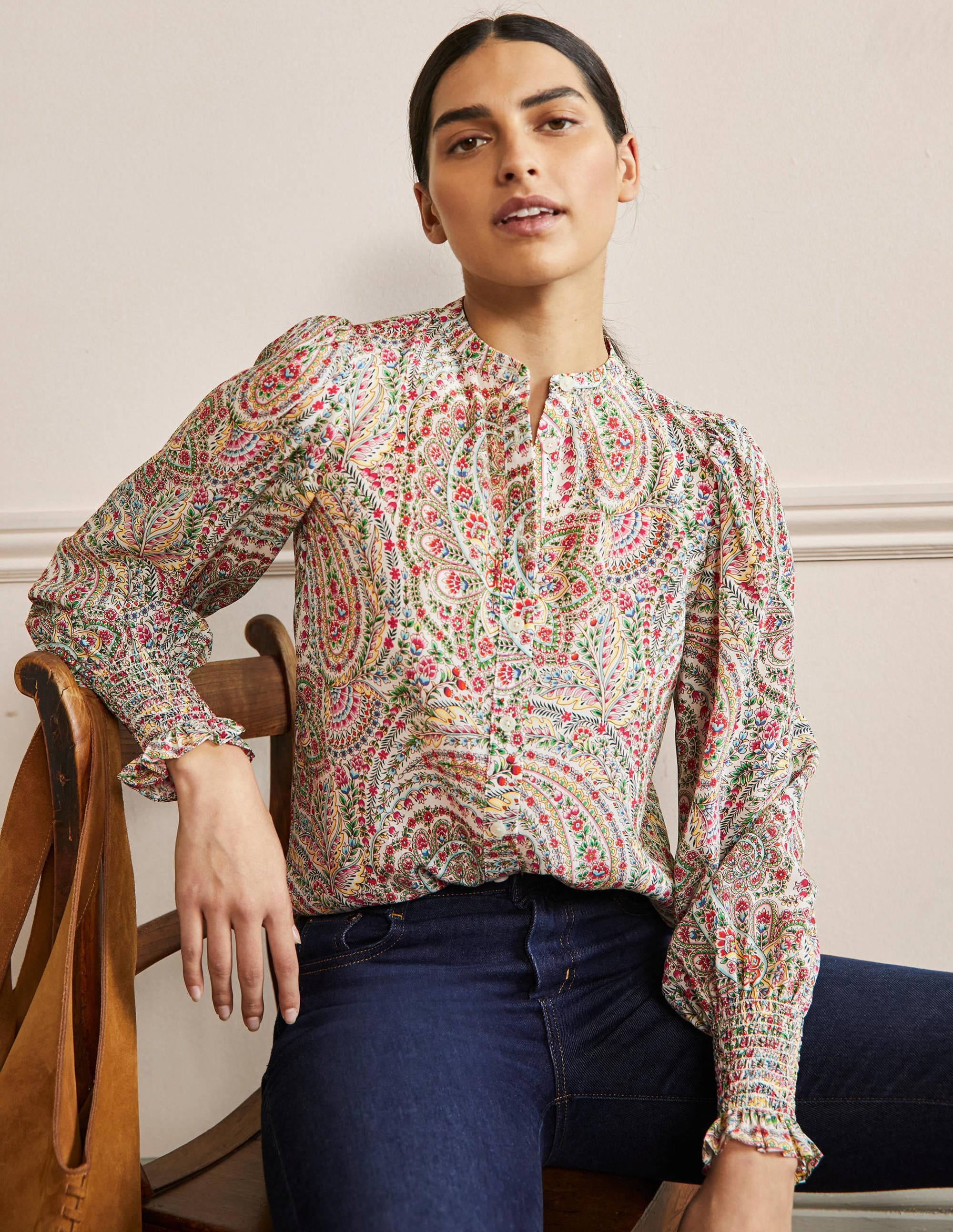 Chemise Dominique en soie-Ivoire, motif cachemire floral - Image 1