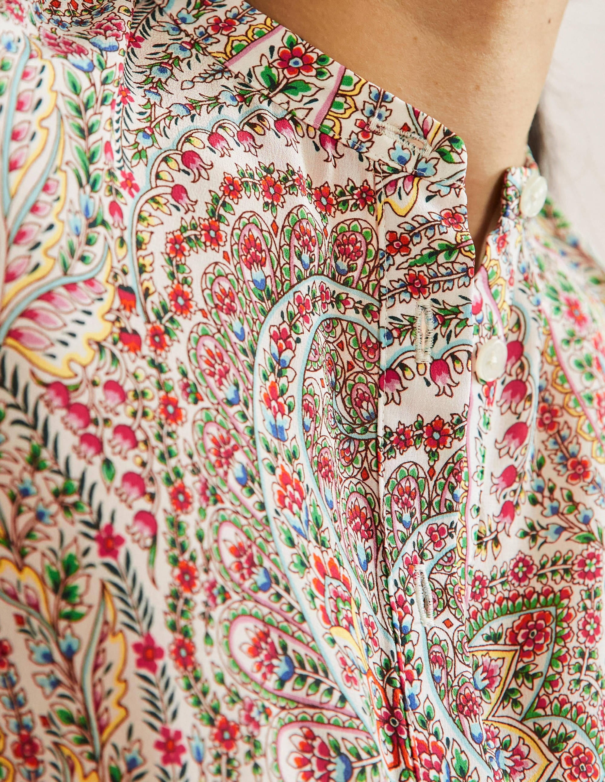 Chemise Dominique en soie-Ivoire, motif cachemire floral - Image 5