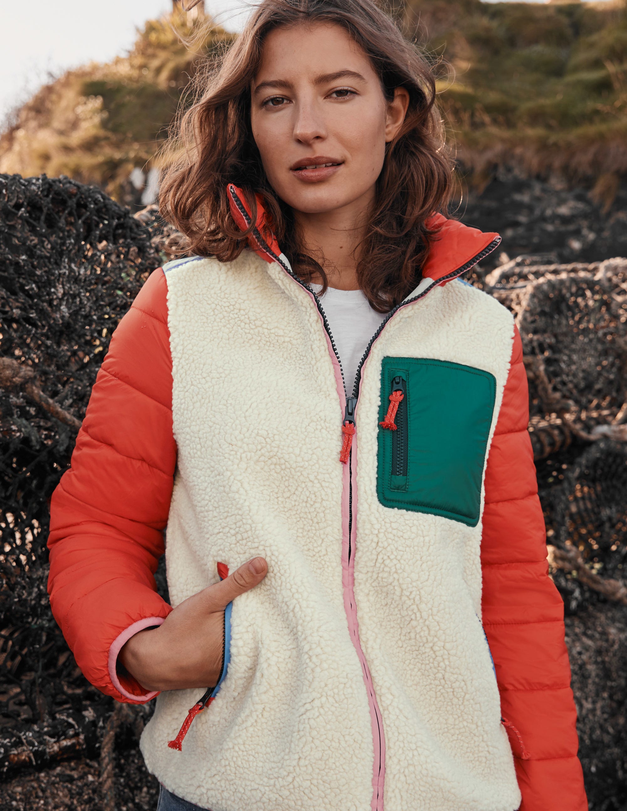 Steppjacke aus Borgmischgewebe-Ecru/Feuerwerkskörperrot - Image 5