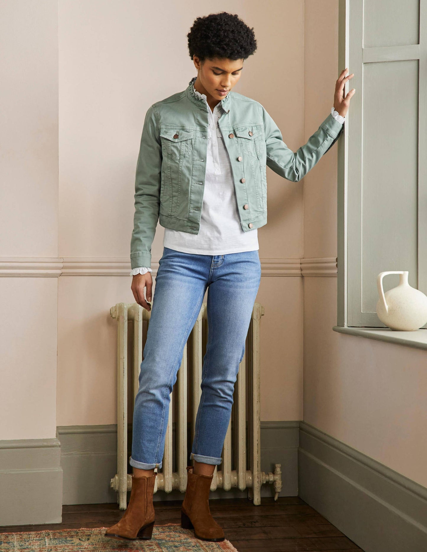 Carla Jacke mit Rüschenkragen-Eisberggrün