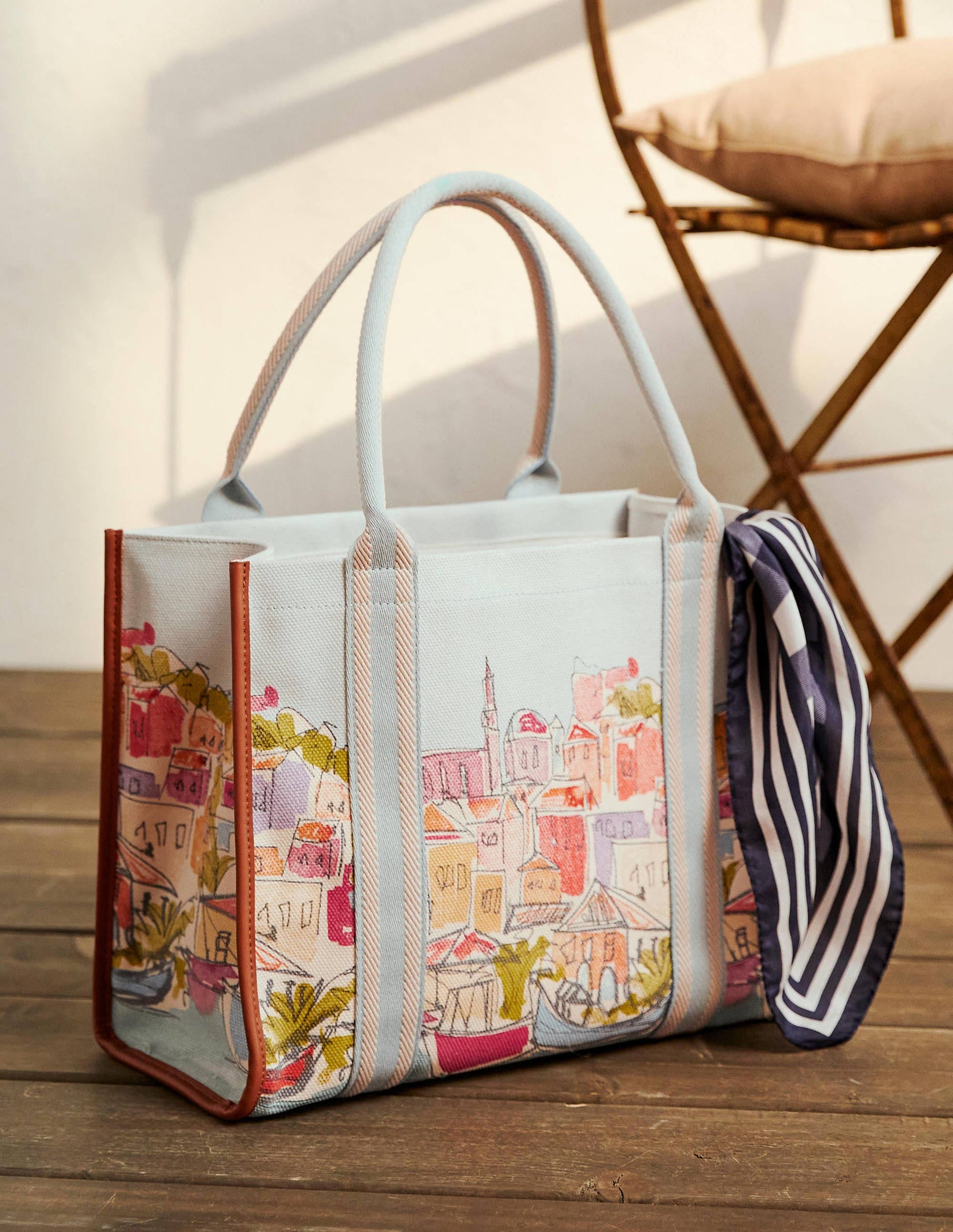 Tilda Canvas-Tragetasche-Regenbogenfarben, Dorfmotiv-1