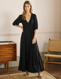 Jersey-Maxikleid mit fixierter Wickeloptik-Schwarz