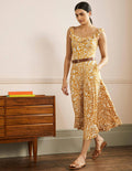 Jersey-Midikleid mit Rüschenkragen-Briochebraun, Orientalisches Paradies