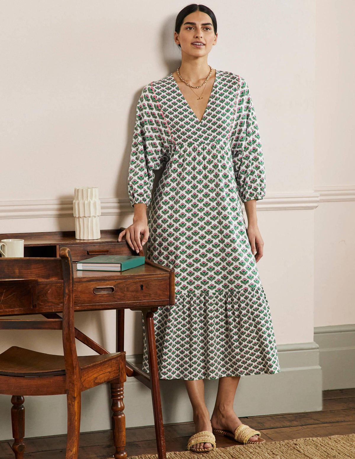 Anita Jersey-Midikleid-Efeugrün, Orientalische Blüten - Image 1