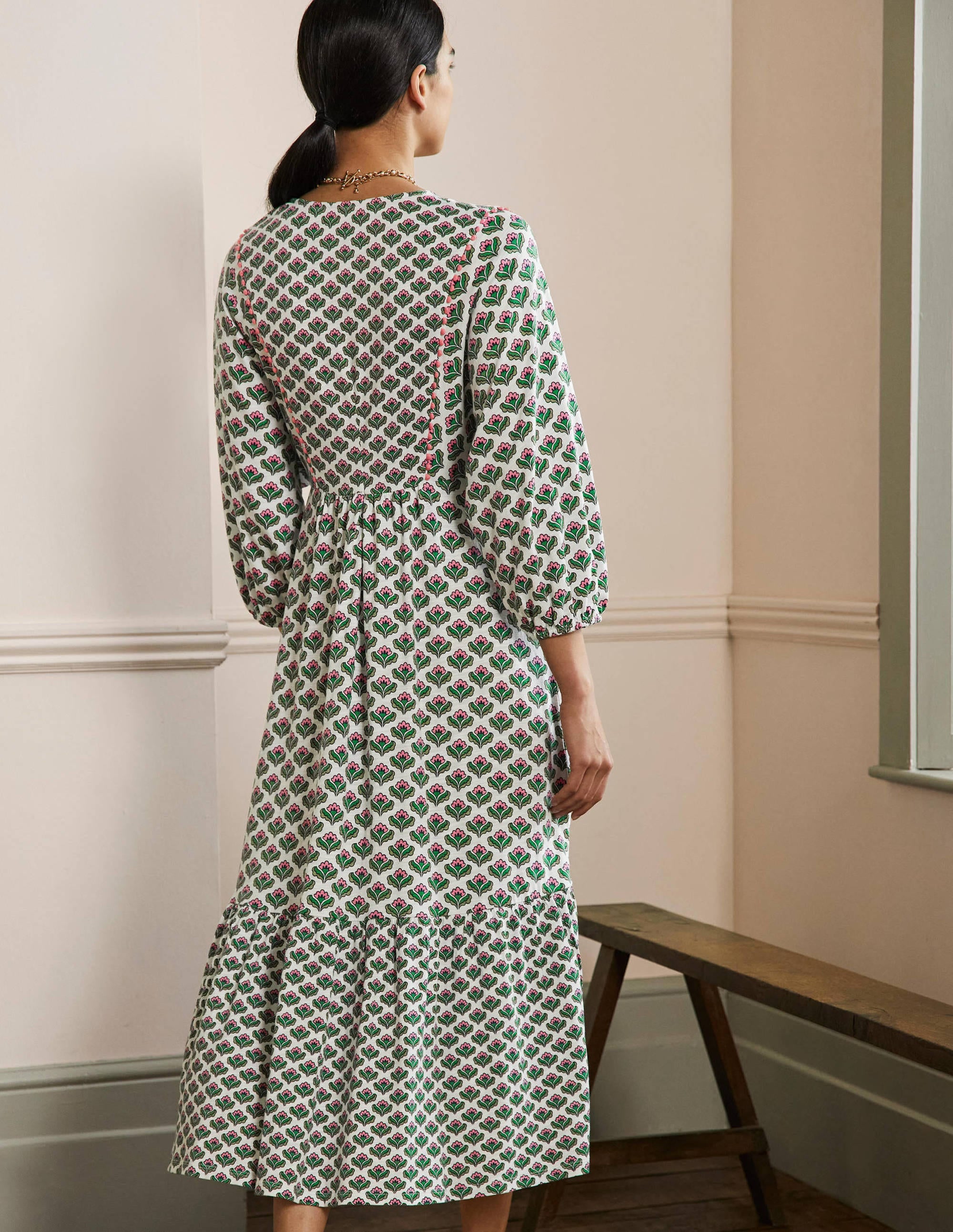 Anita Jersey-Midikleid-Efeugrün, Orientalische Blüten - Image 3