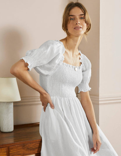 Midikleid mit gesmoktem Oberteil-Weiß