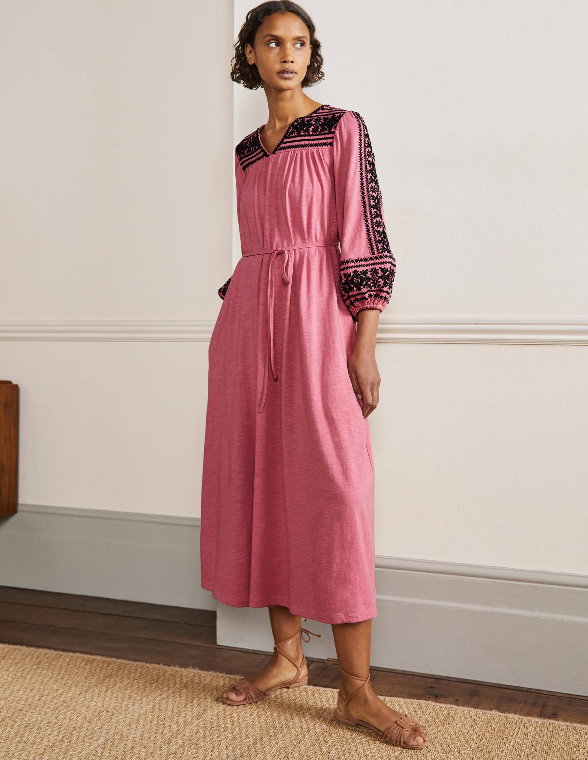 Robe midi brodée en jersey-Rouge ancien - Image 1