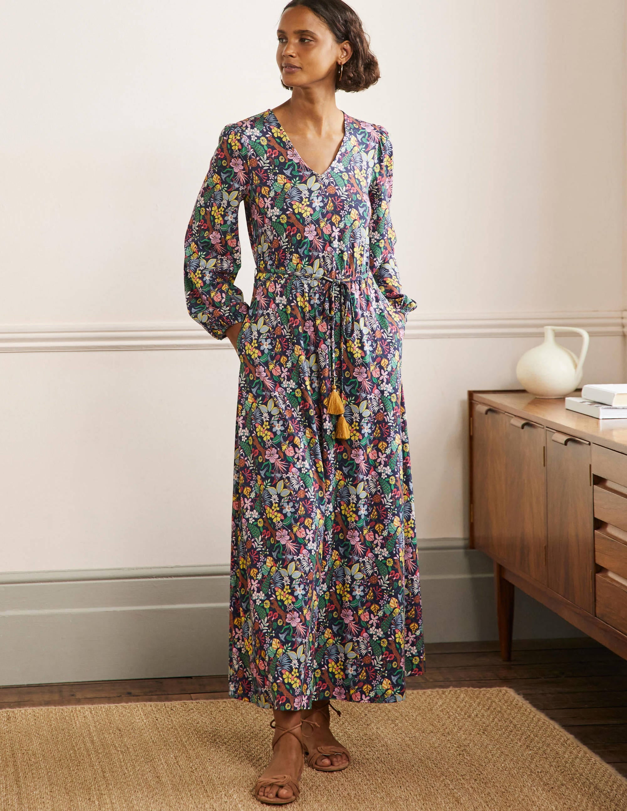 Jersey-Maxikleid mit Gürtel-Navy, Exotisches Paradies - Image 1