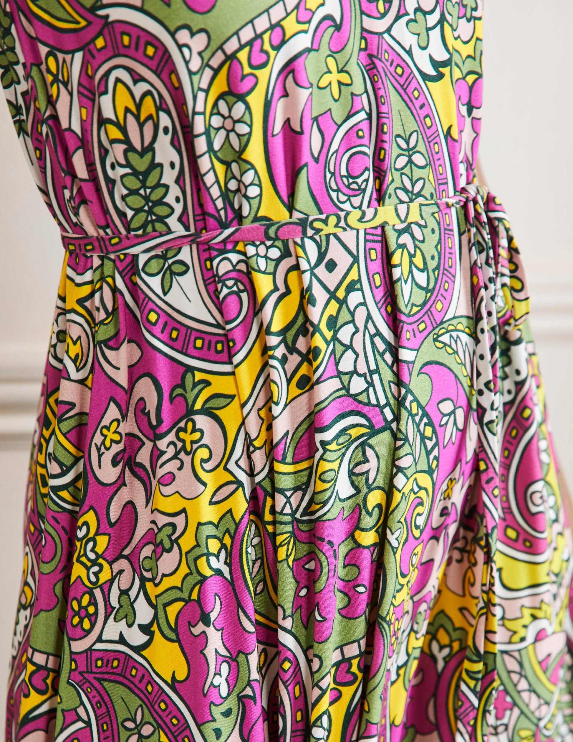 Jersey-Maxikleid mit V-Ausschnitt-Bunt, Paisleymuster-2