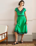 Midi-Strickkleid mit Zierborte-Sattes Smaragdgrün