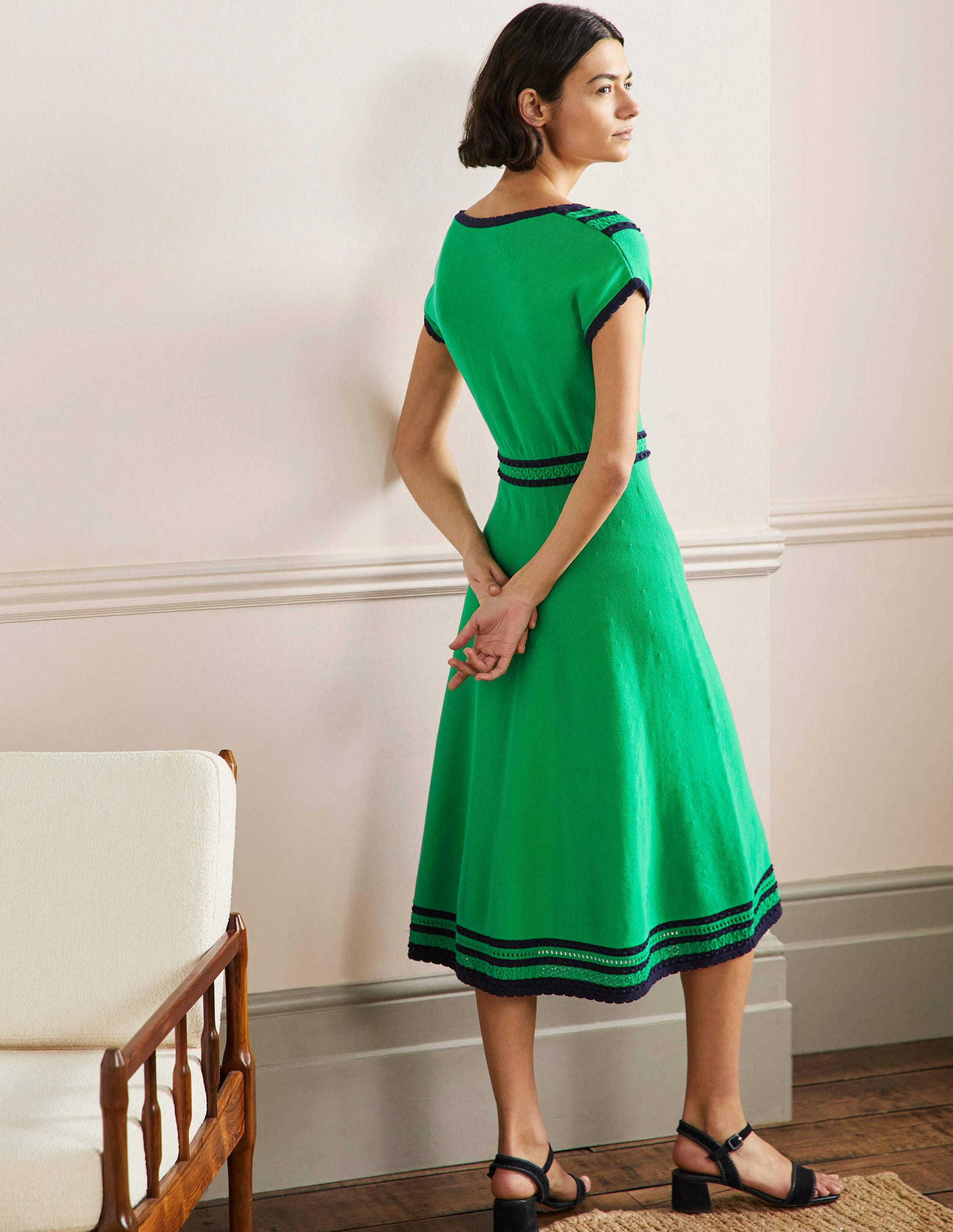 Midi-Strickkleid mit Zierborte-Sattes Smaragdgrün - Image 3