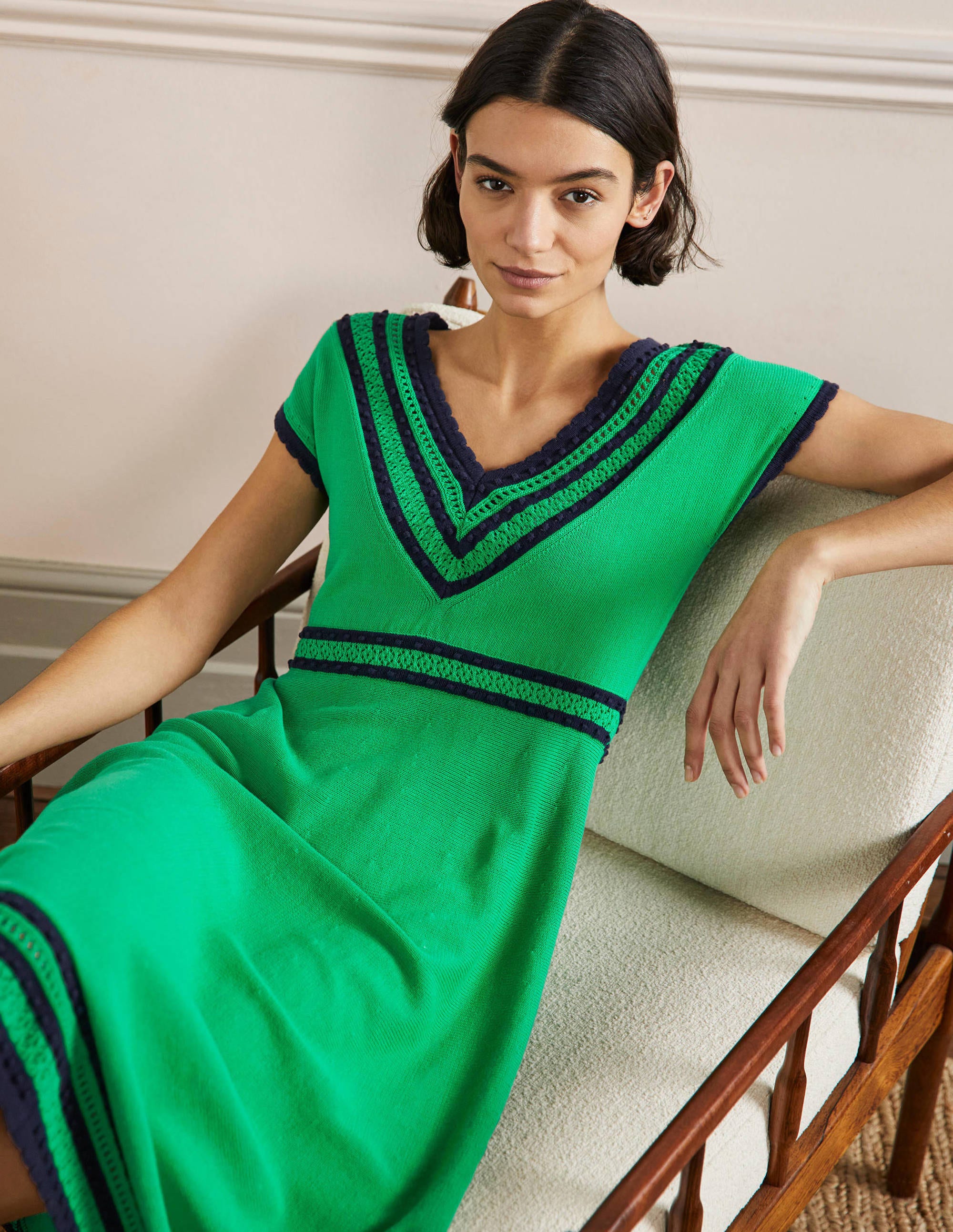 Midi-Strickkleid mit Zierborte-Sattes Smaragdgrün - Image 4