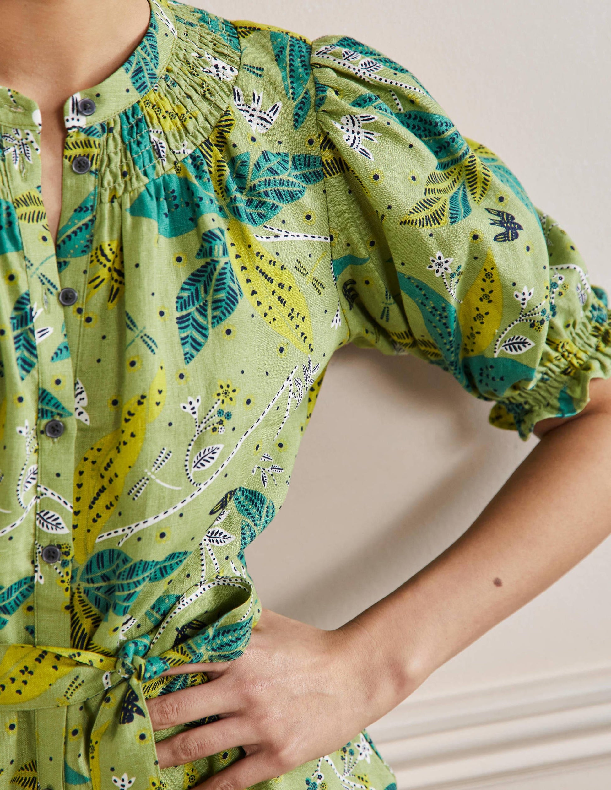 Robe-chemise à smocks en lin-Feuille, motif Oriental Cascade-5