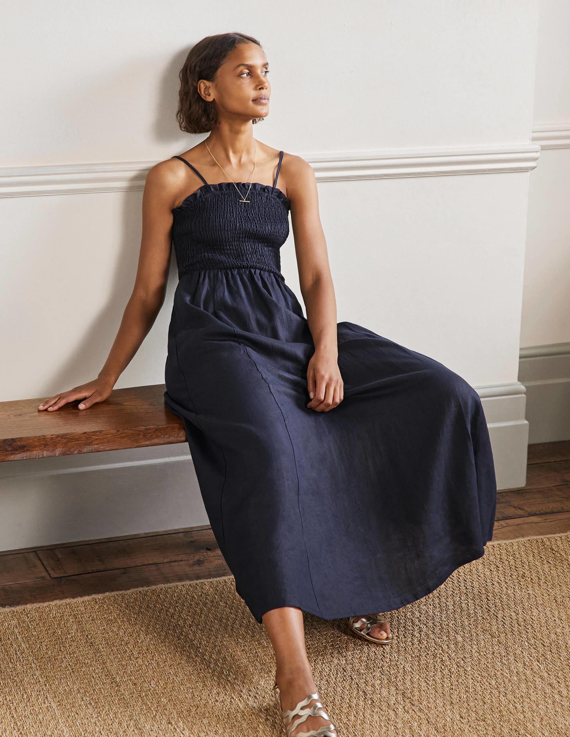 Strapless Linen Midi Dress-Navy - Image 4