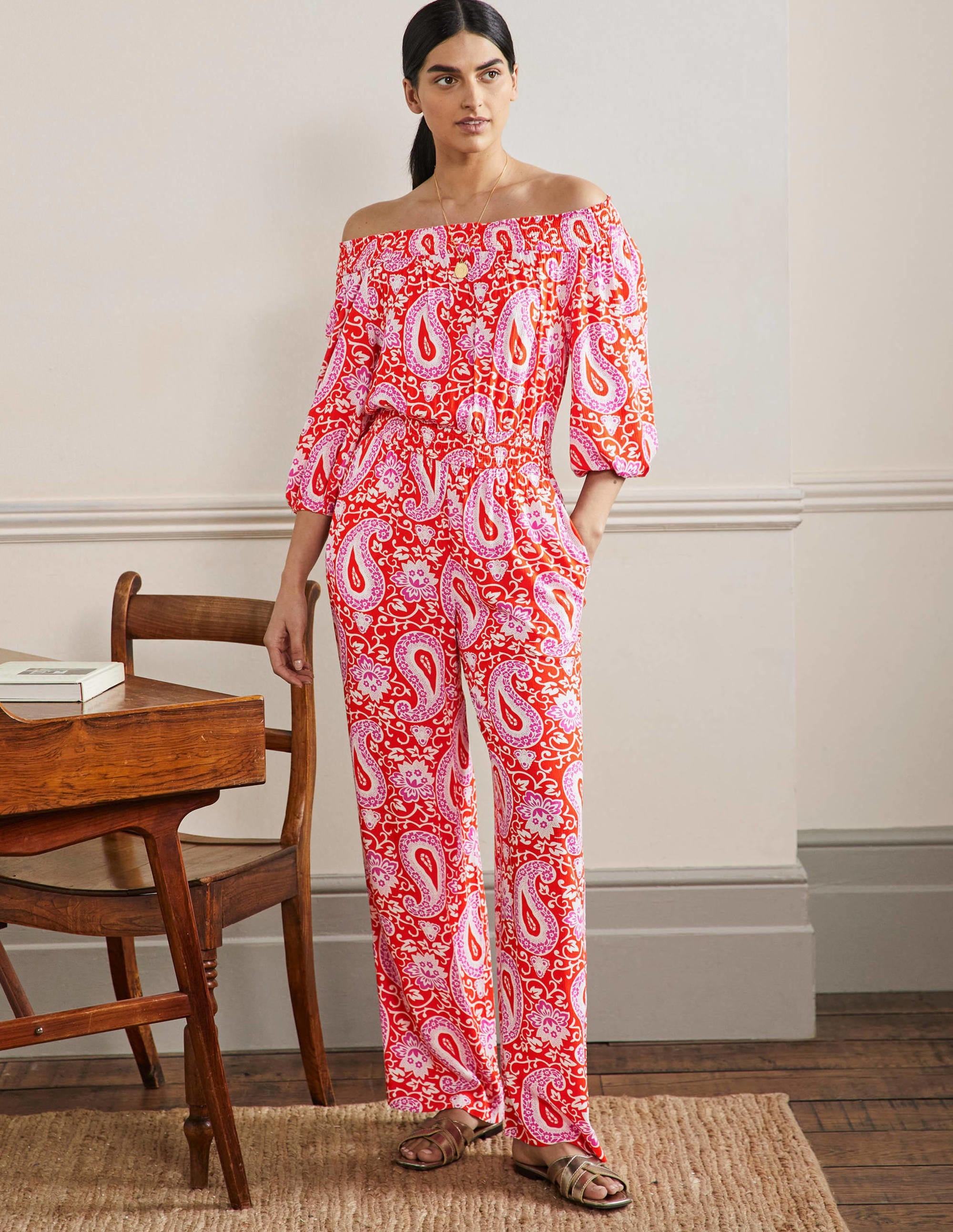 Schulterfreier Jumpsuit-Papayaorange, Bezauberndes Paisleymuster - Image 1