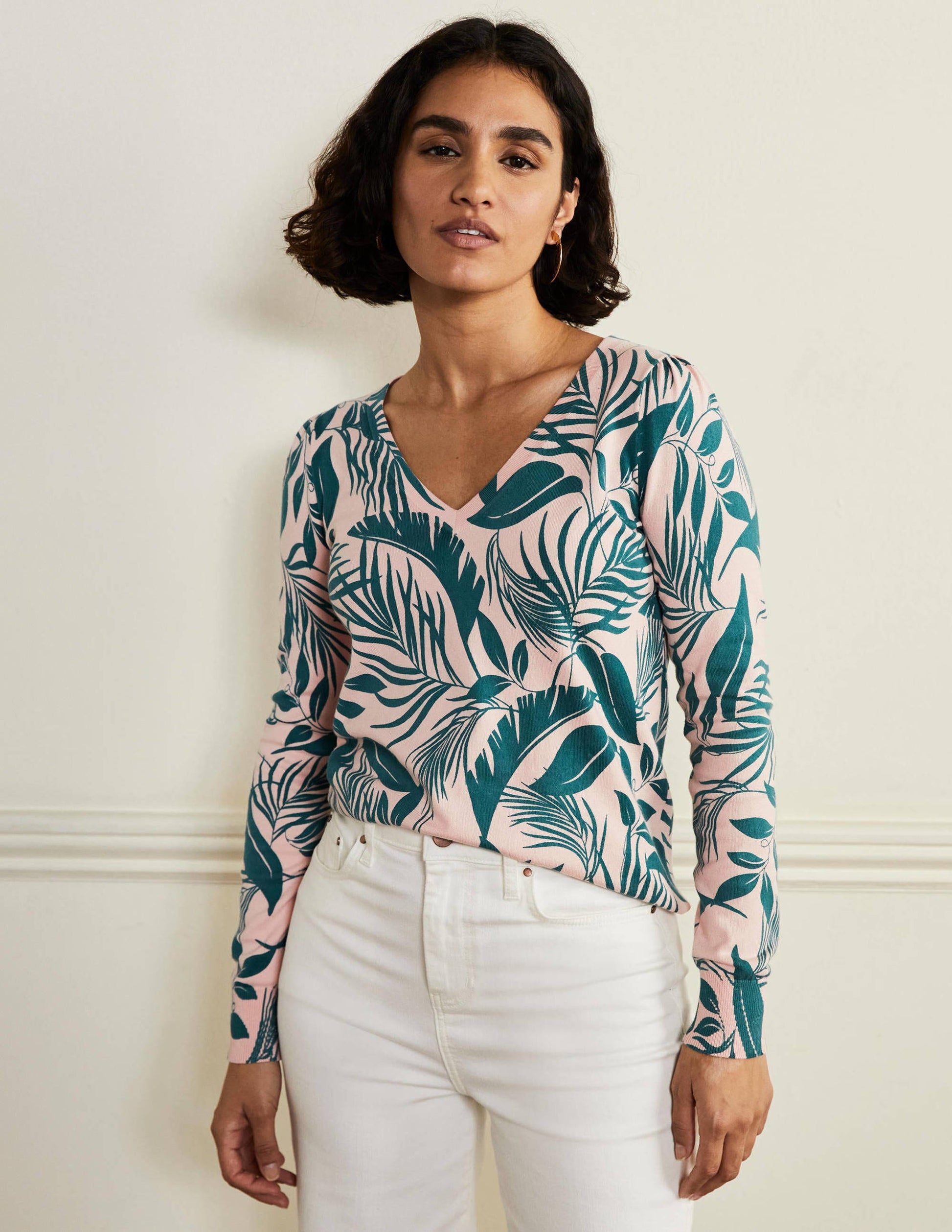 Cotton V-Neck Jumper-Milkshake, Tropic Foliage-1