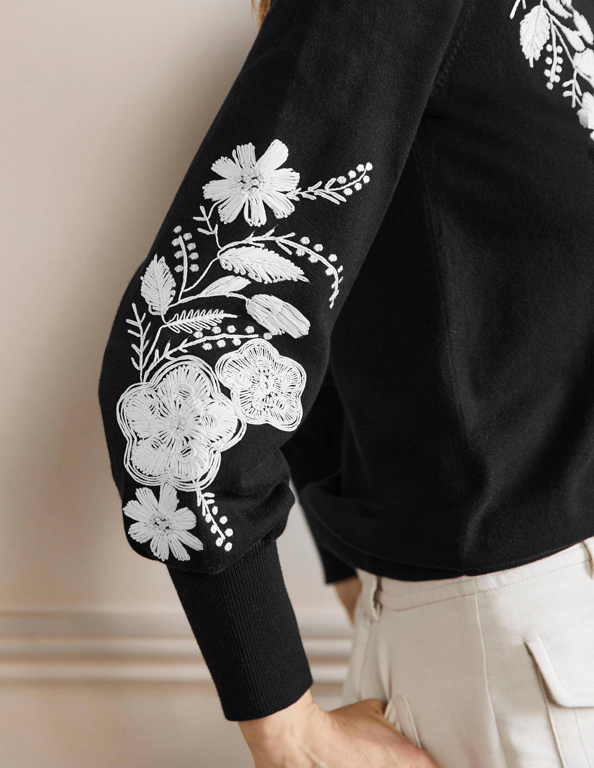 Blouson-Cardigan mit Stickerei-Schwarz-2