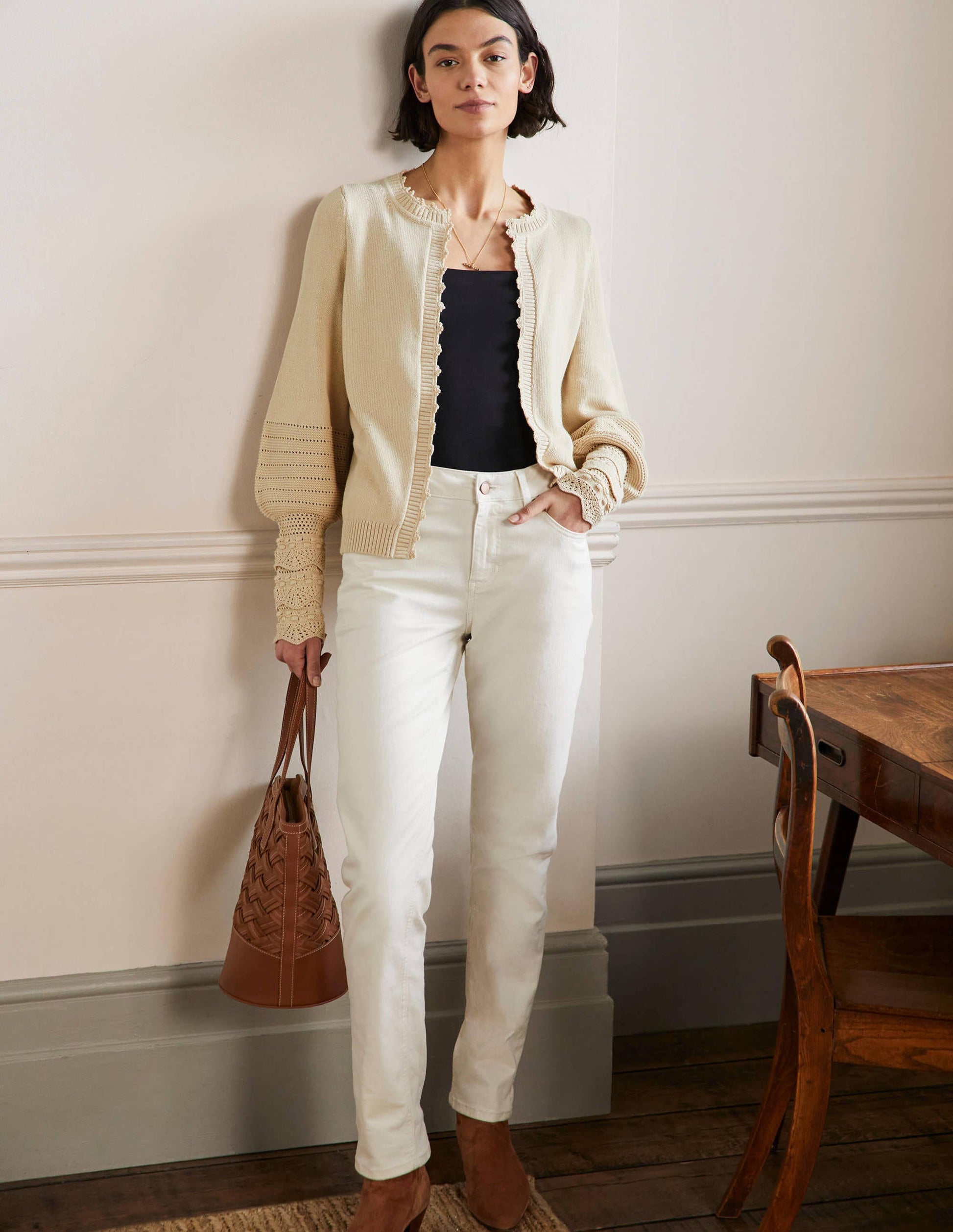 Gilet en maille à manches ornementées-Avoine-4