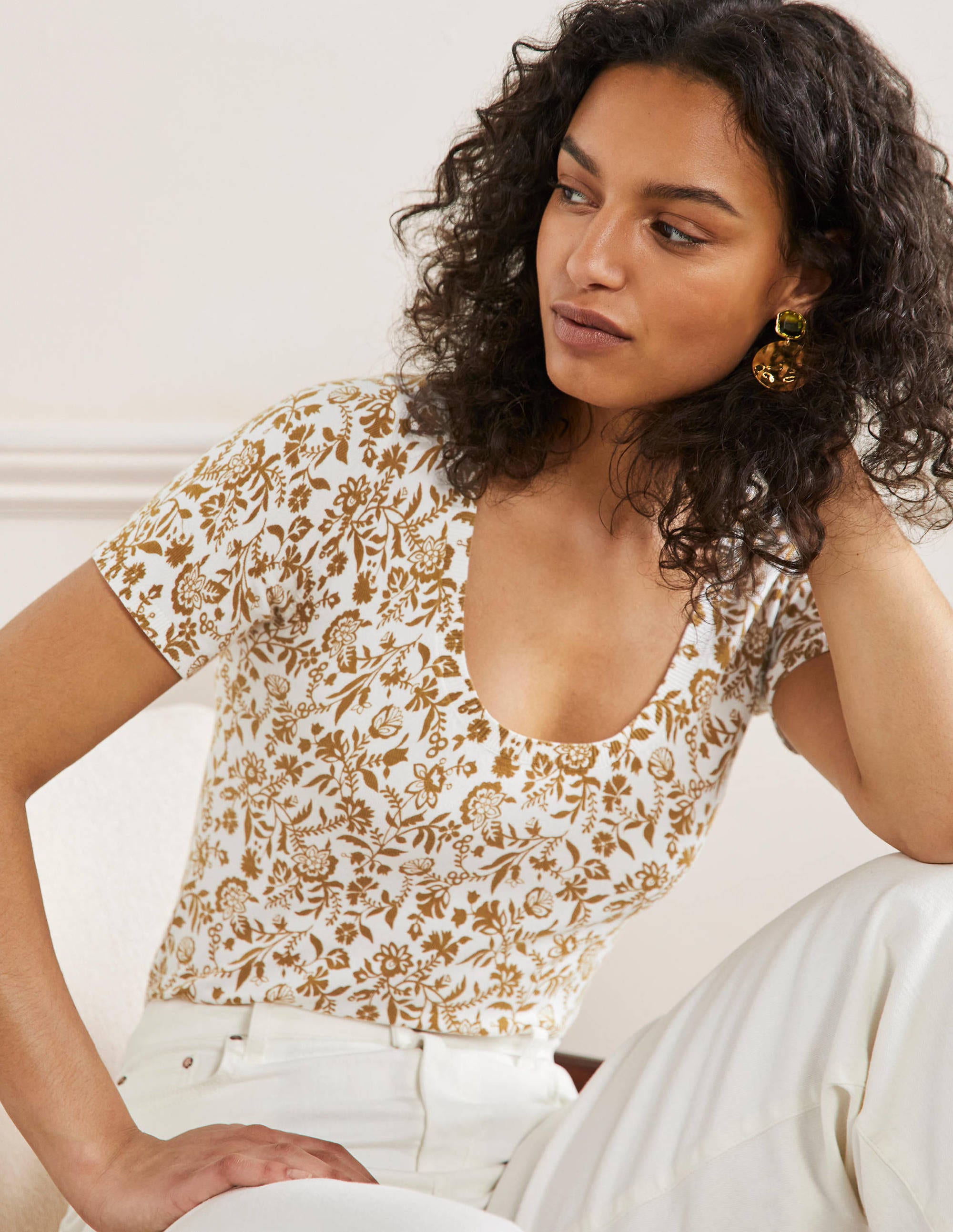Printed Scoop Knitted T-Shirt-Frankincense, Flora Charm - Image 1