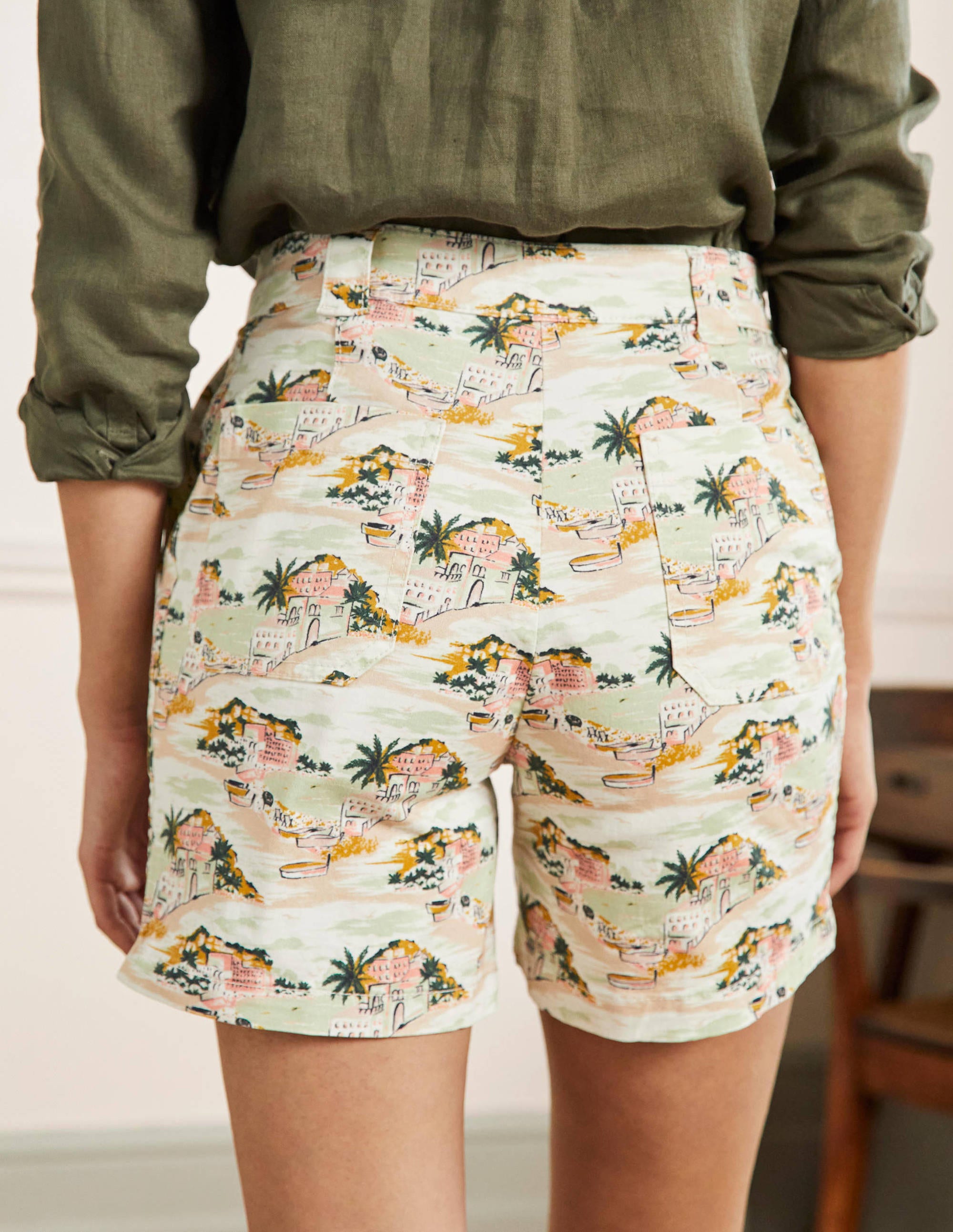 Klassische Chinoshorts-Naturweiß/Grün, Paradiesinsel - Image 3