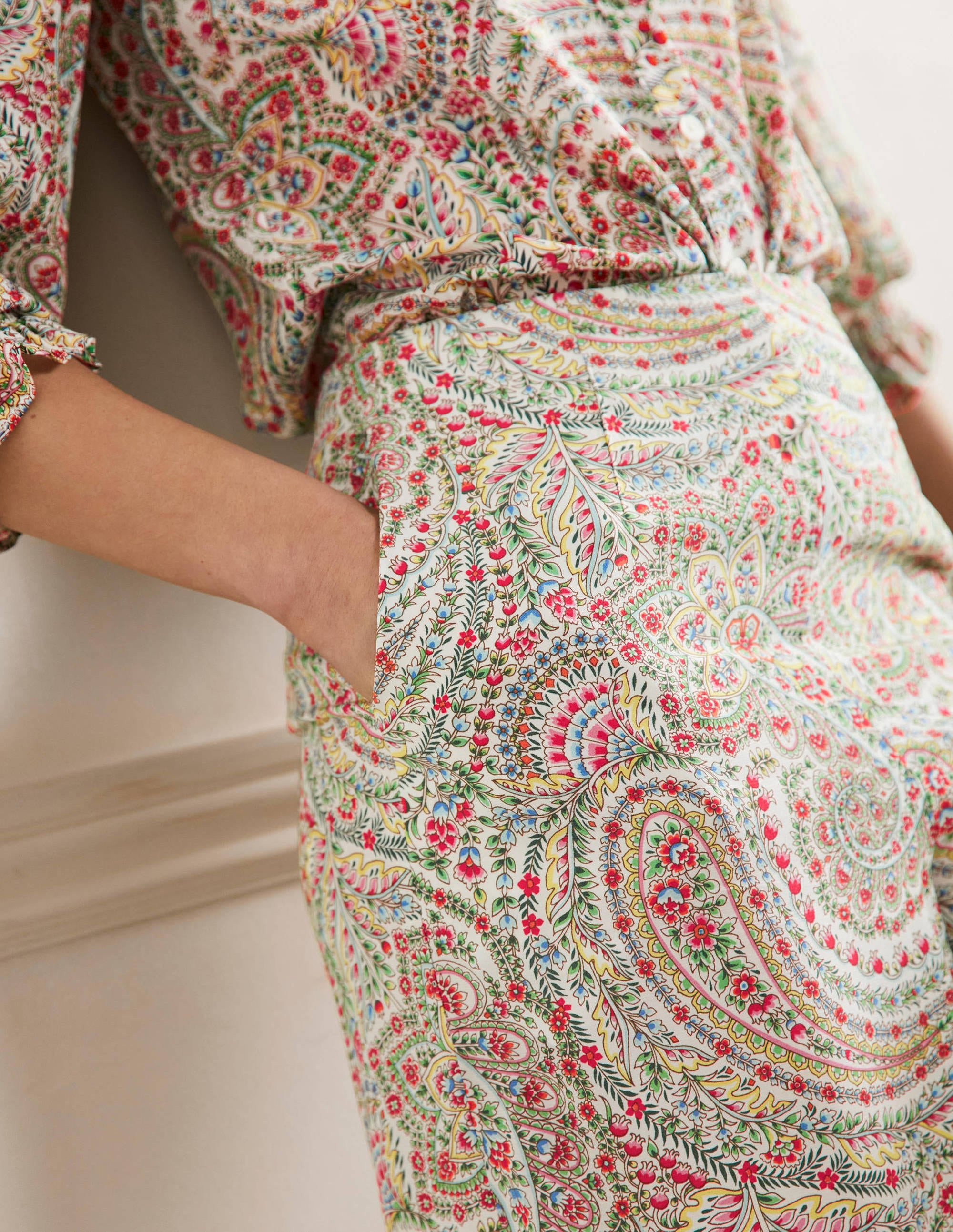 Zoe Wide Leg Palazzo Trousers-Ivory, Flora Paisley - Image 2