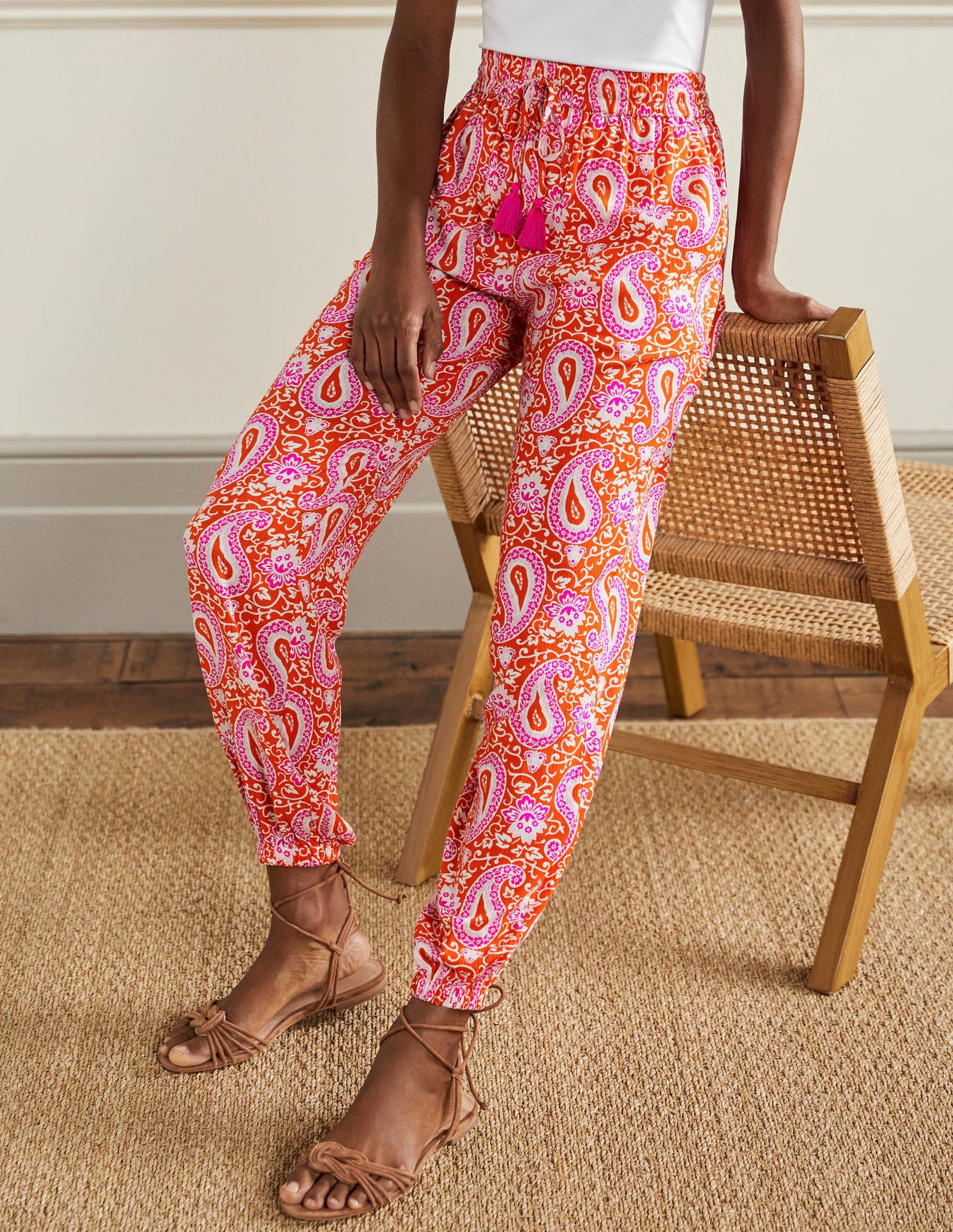 Crinkle Tapered Trousers-Papaya, Enchanting Paisley-4