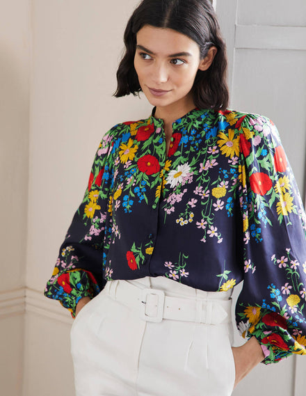 Anna Bluse mit Blousonärmeln-Navy, Botanikmuster