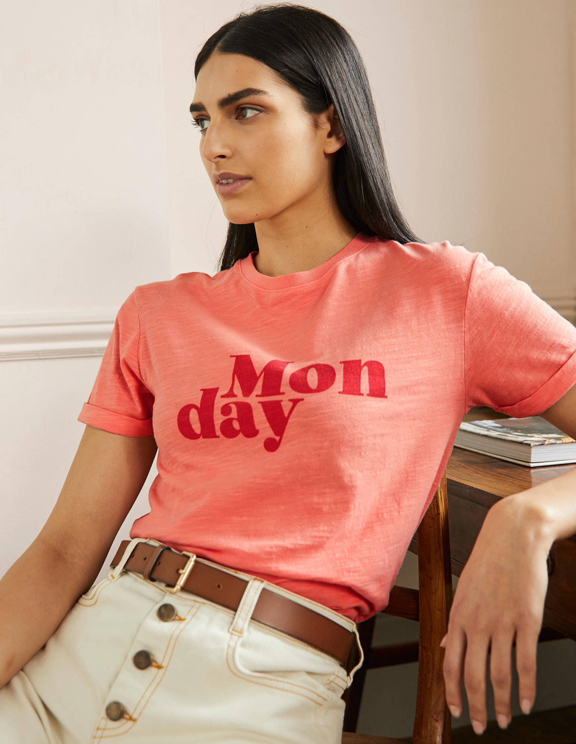 T-shirt avec revers aux manches-Corail brûlé, lundi - Image 1