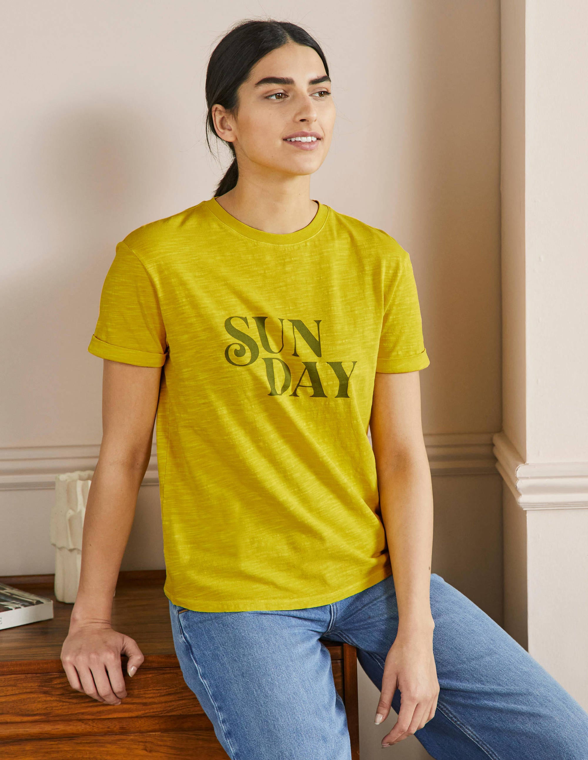 T-shirt avec revers aux manches-Citron pétillant, dimanche - Image 4